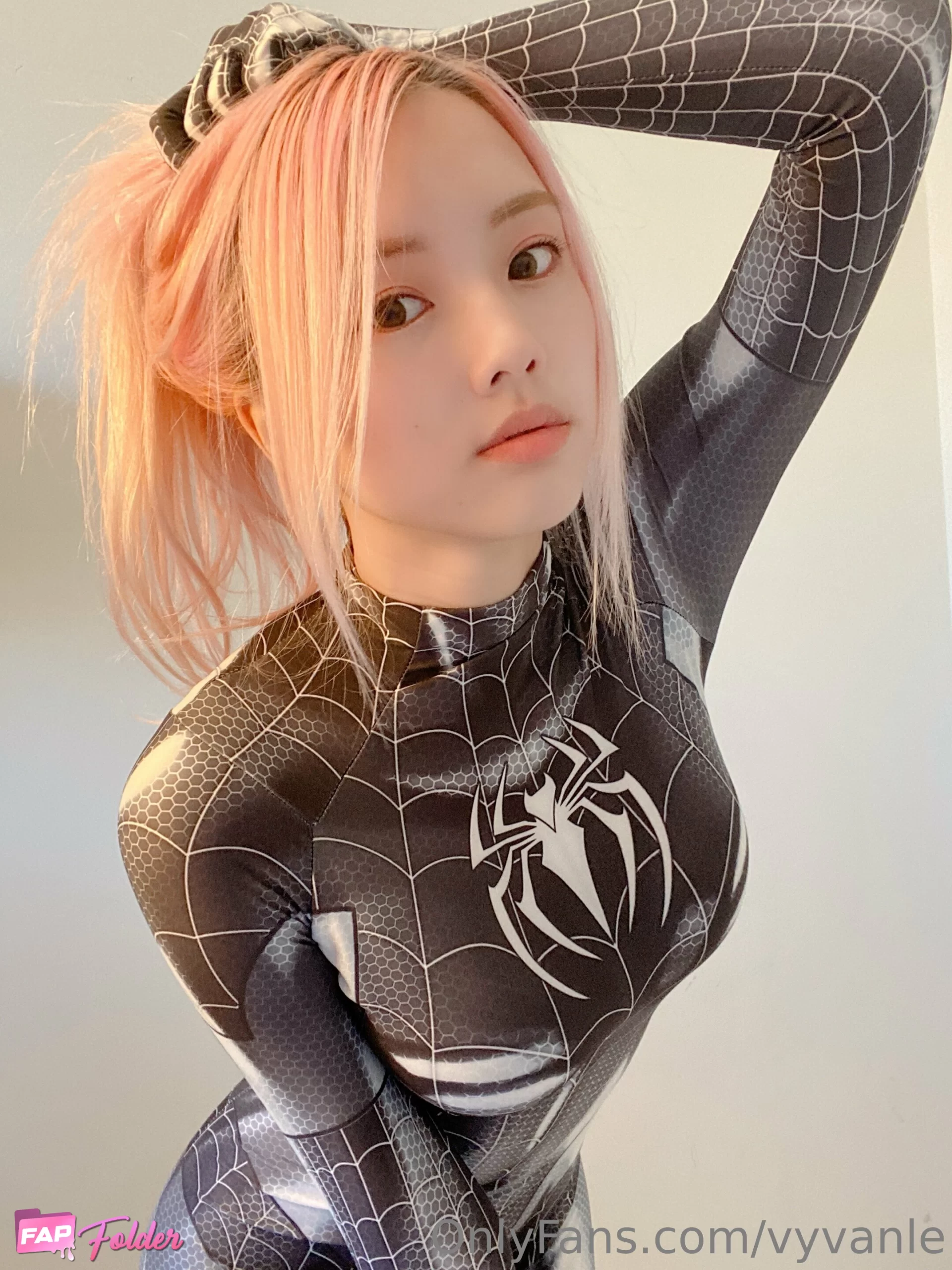 Is This The Definitive Guide To The Vyvan Le Onlyfans Leak? - 51nembr