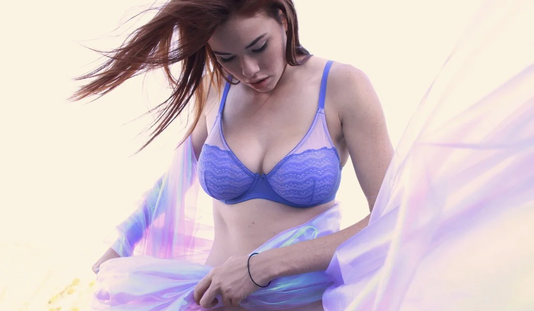 Sabrina Lynn Boobs