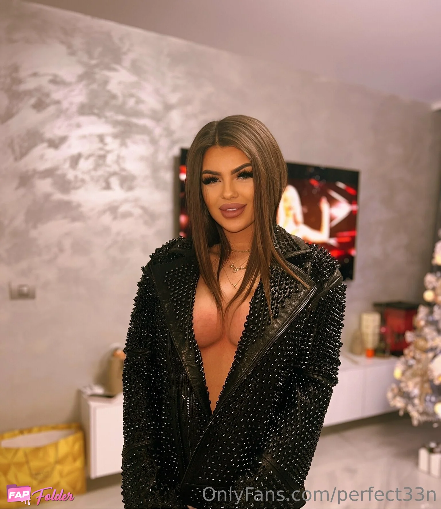 Perfectt33n sexy nude photo