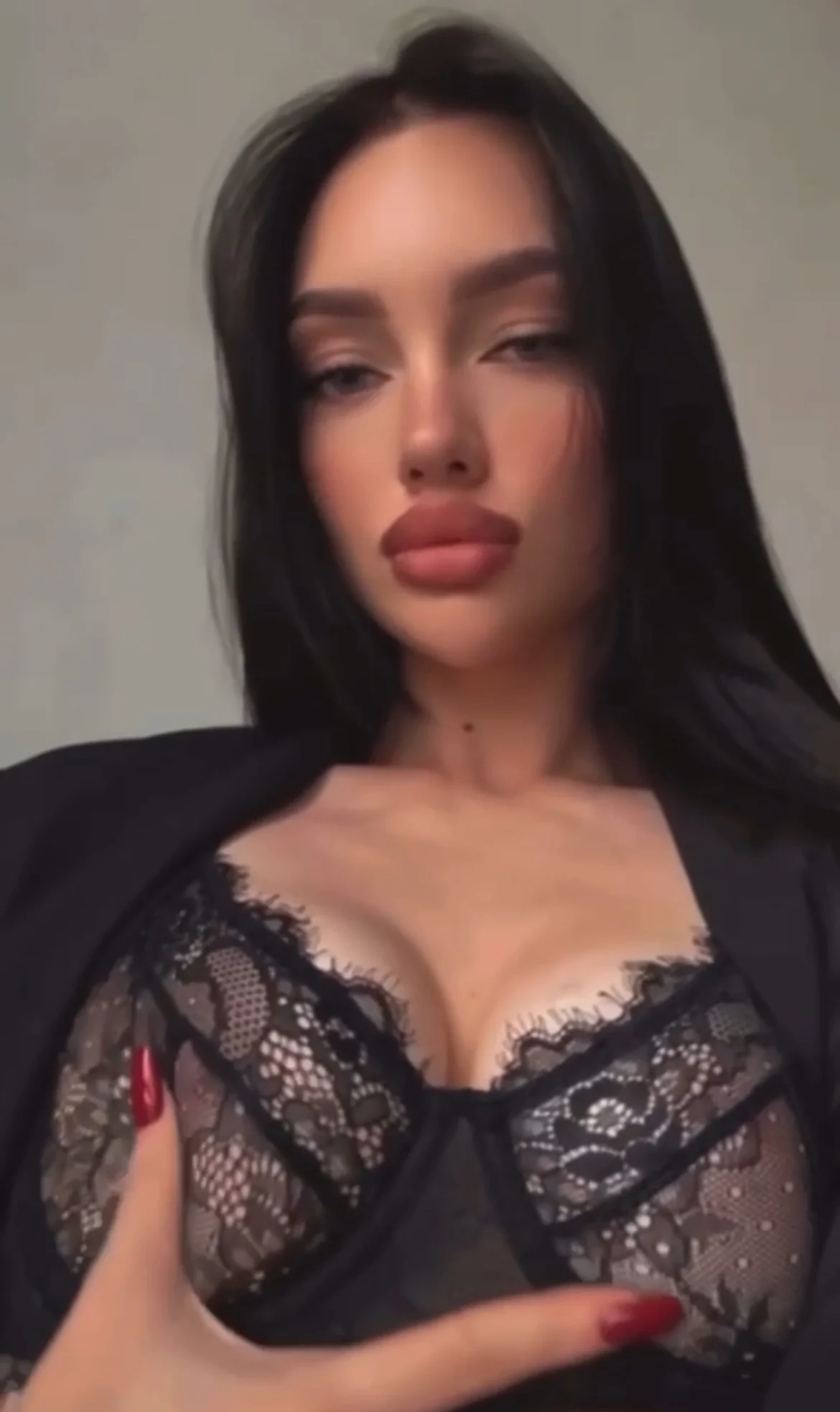 Sasherra hot video thumbnail