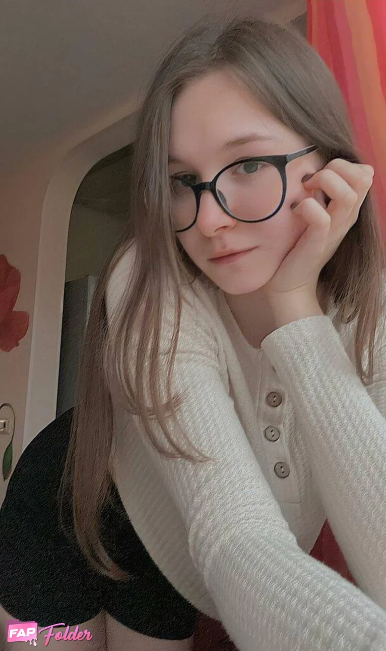 realcutemoe kirakiramoe nennenshi bigtits boobs tits sexy  