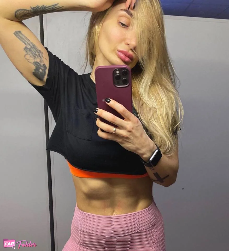 Slonik sexy nude photo