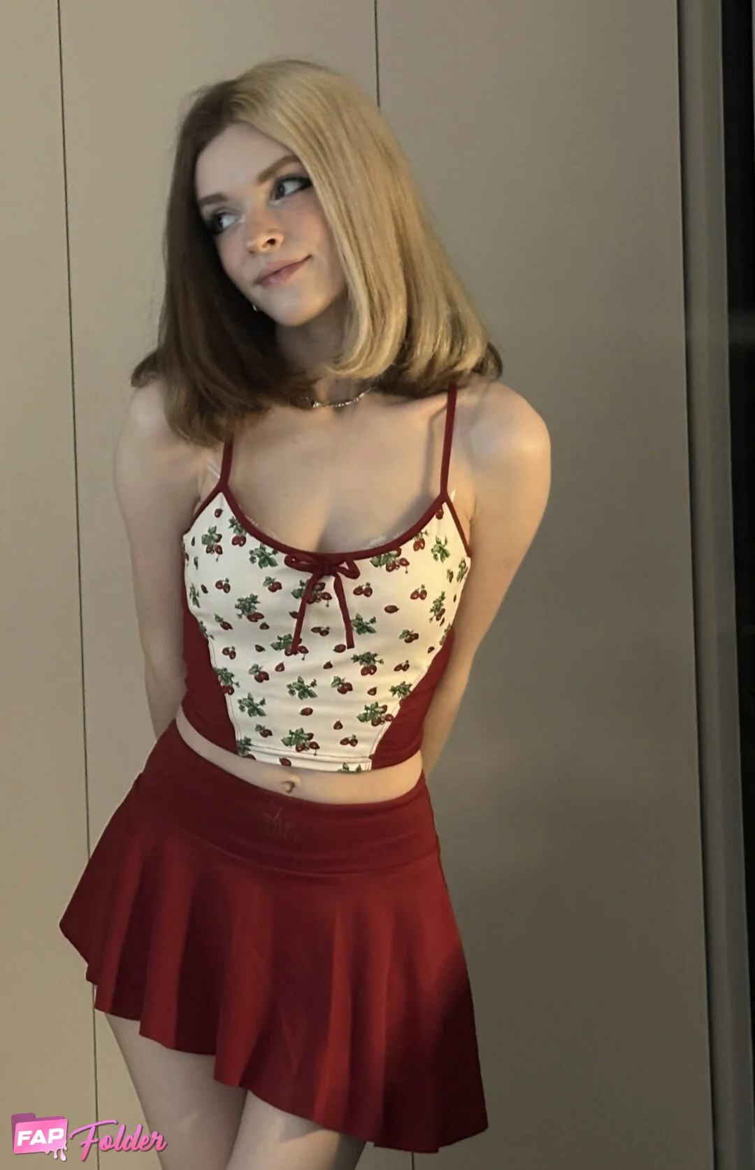 Shadsi/Шадси hot nude photo