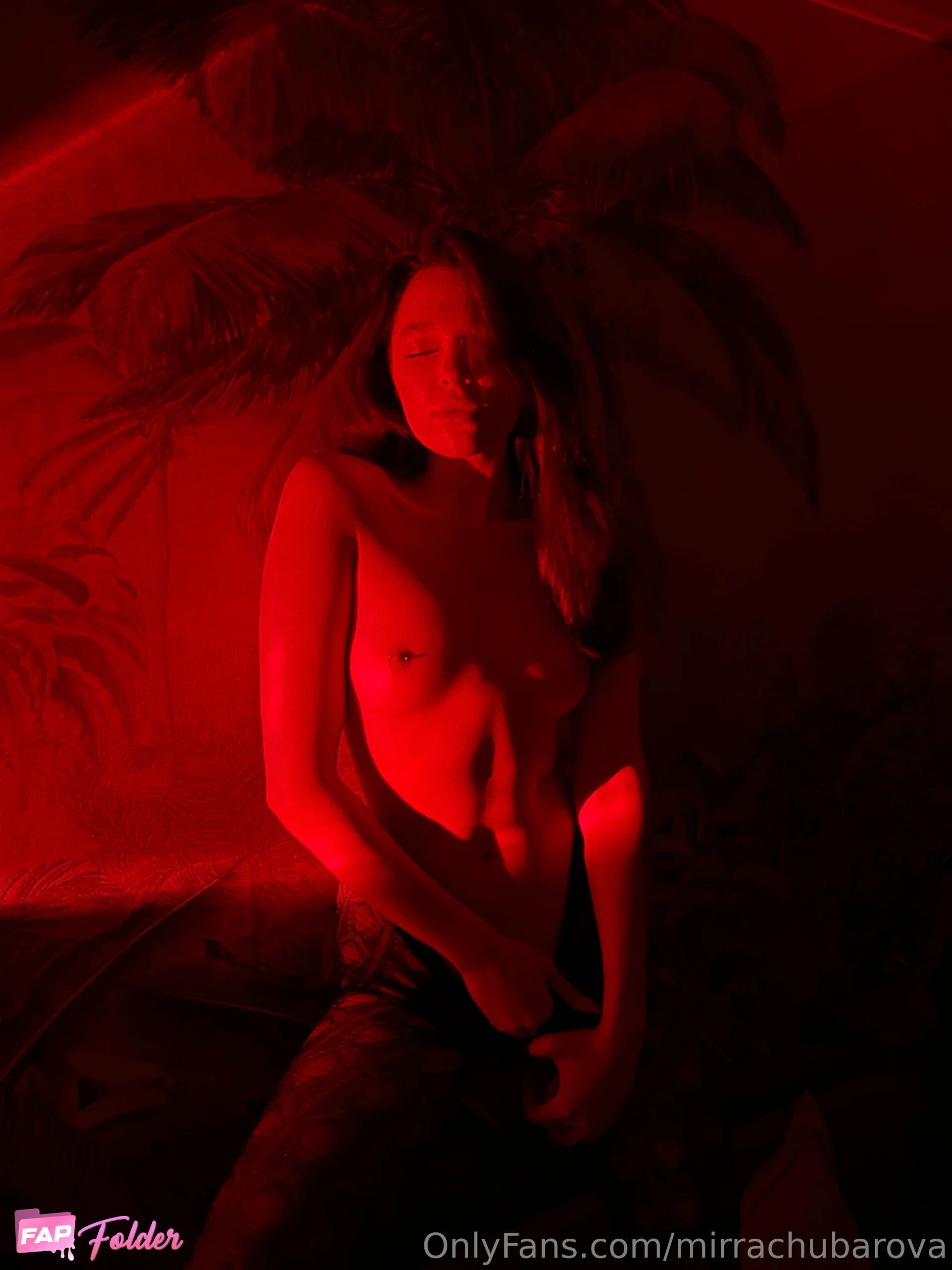 Mirra Chubarova /mirrachubarova sexy nude photo
