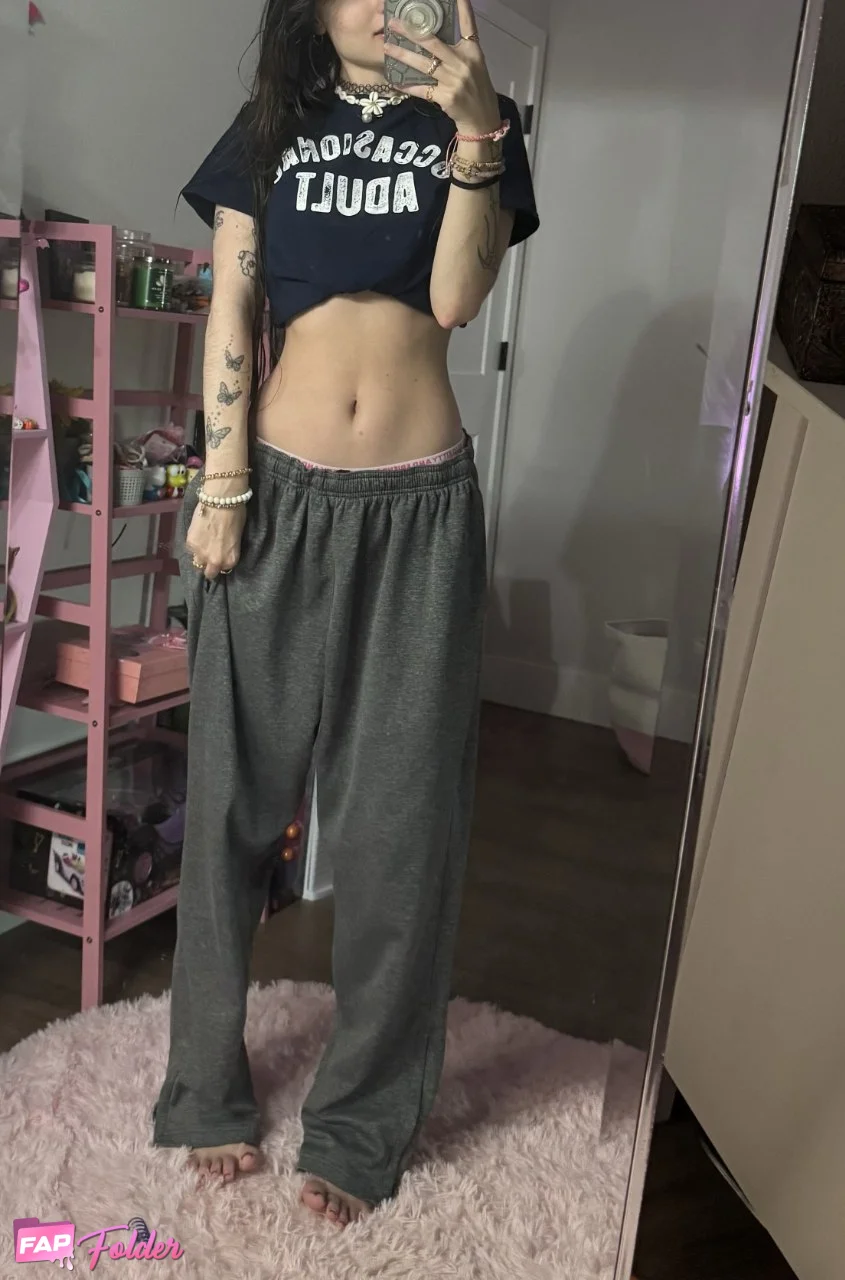 Beebee asmr sexy nude photo