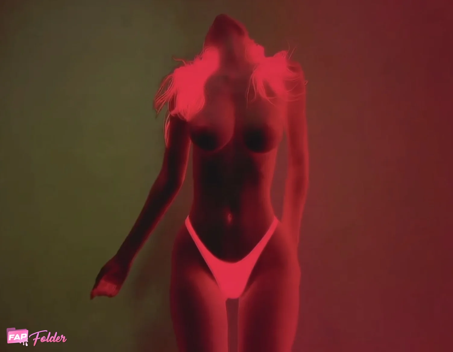 Sonya Zoloeva nude hot photo