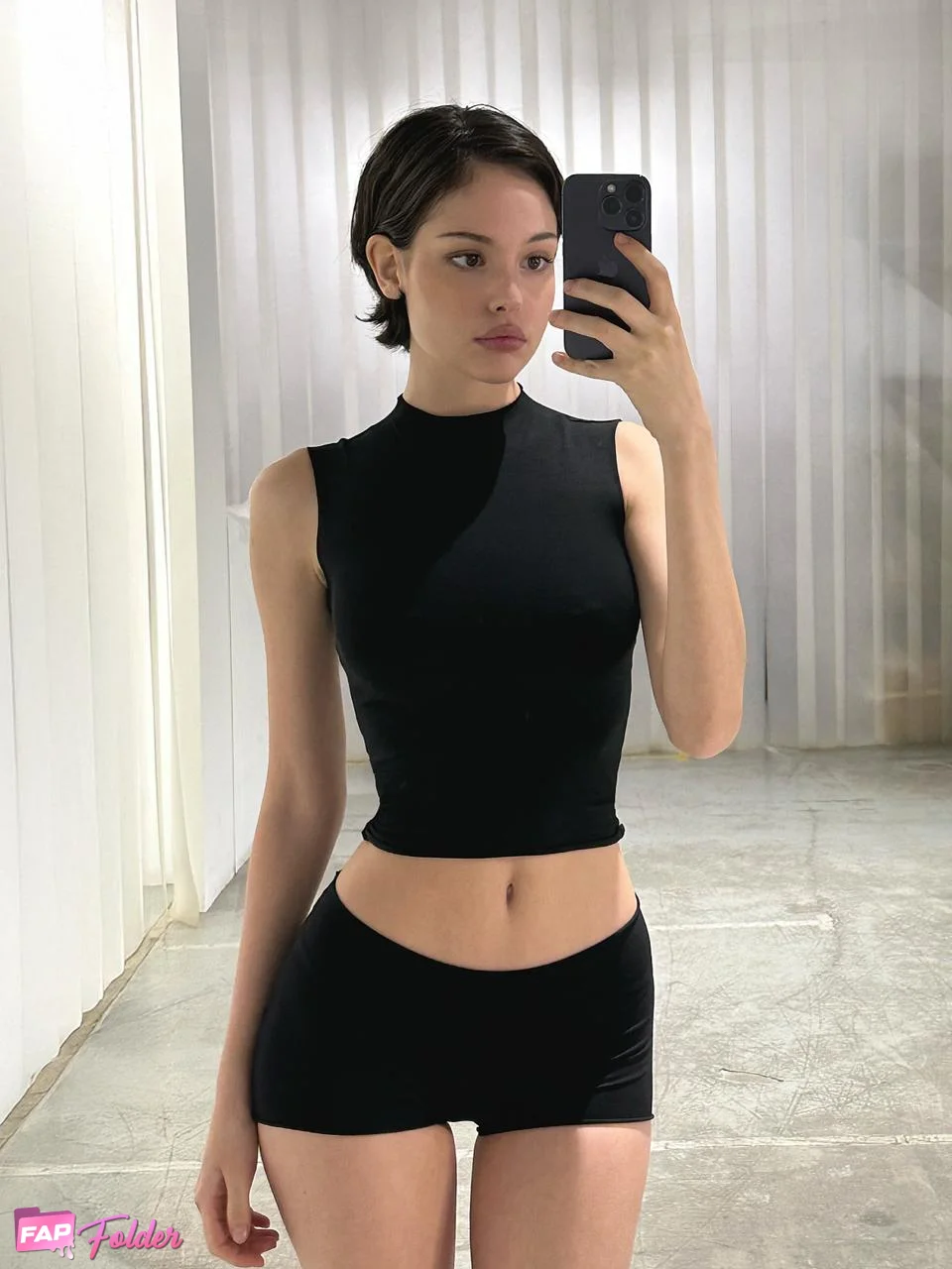 Sonya Zoloeva sexy hot photo