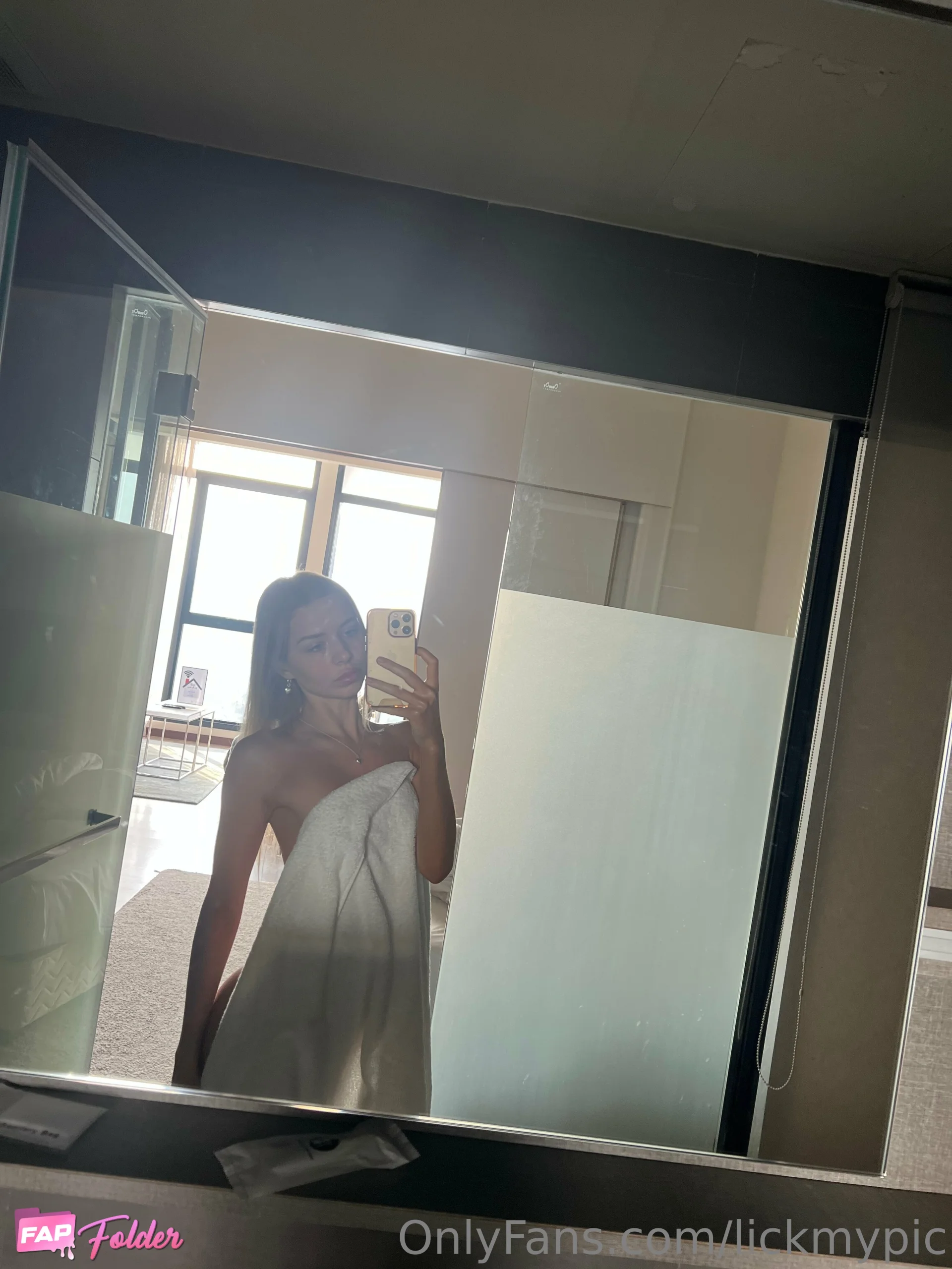 lickmypic | californiababe nude photo