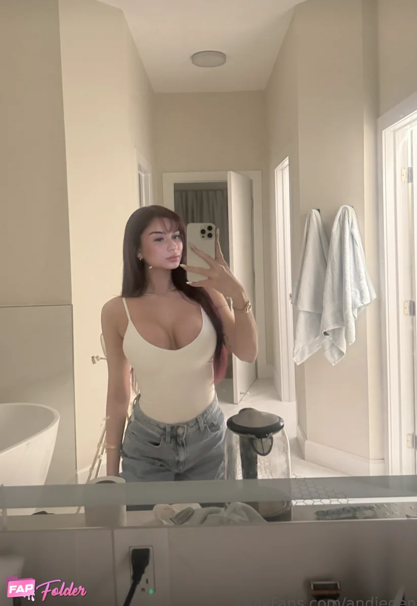 Andiegen | Andie.elle sexy nude photo