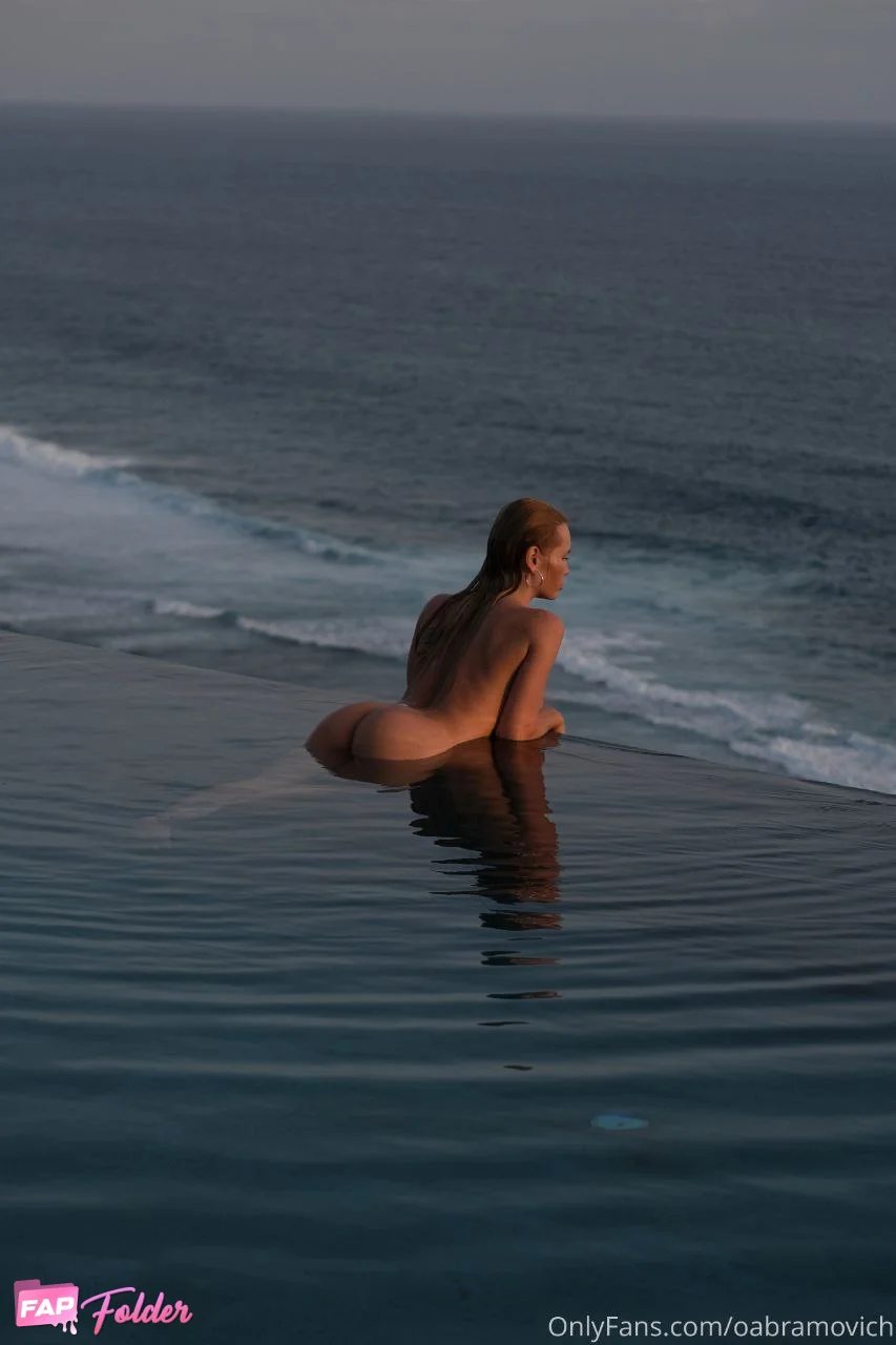Olya Abramovich | oabramovich sexy hot photo