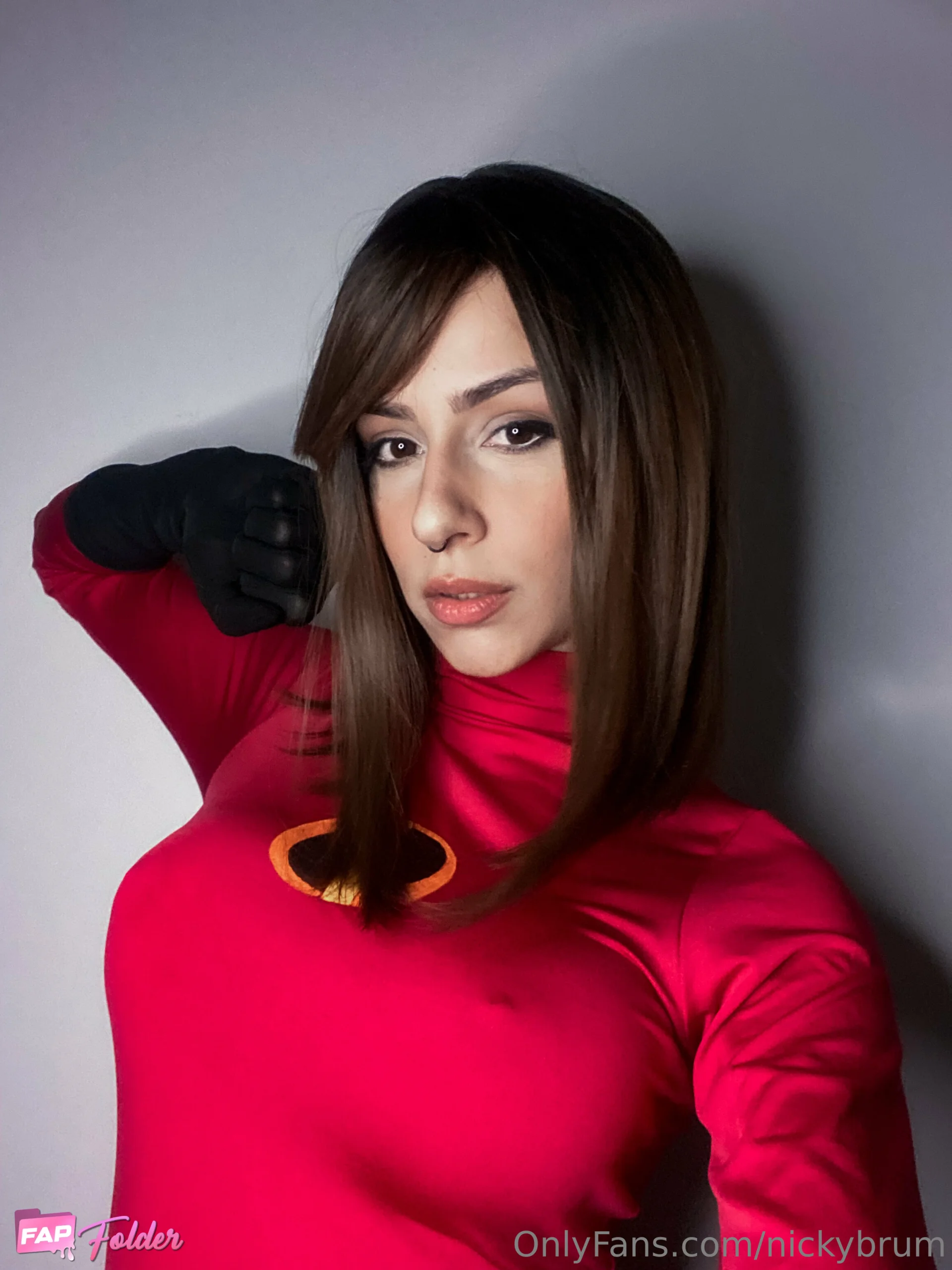 Nicky Brum cosplay hot photo