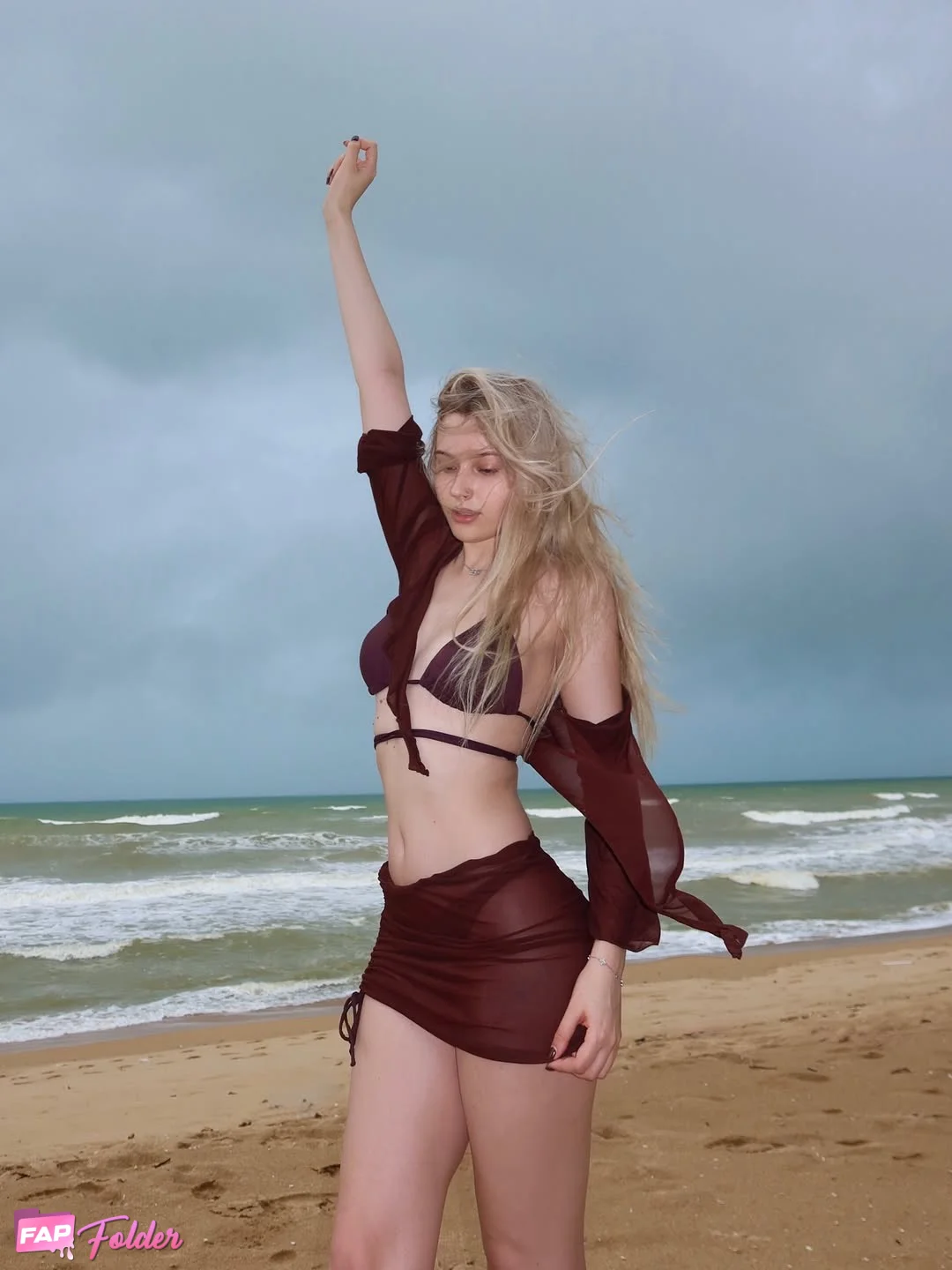 whylollycry hot photo