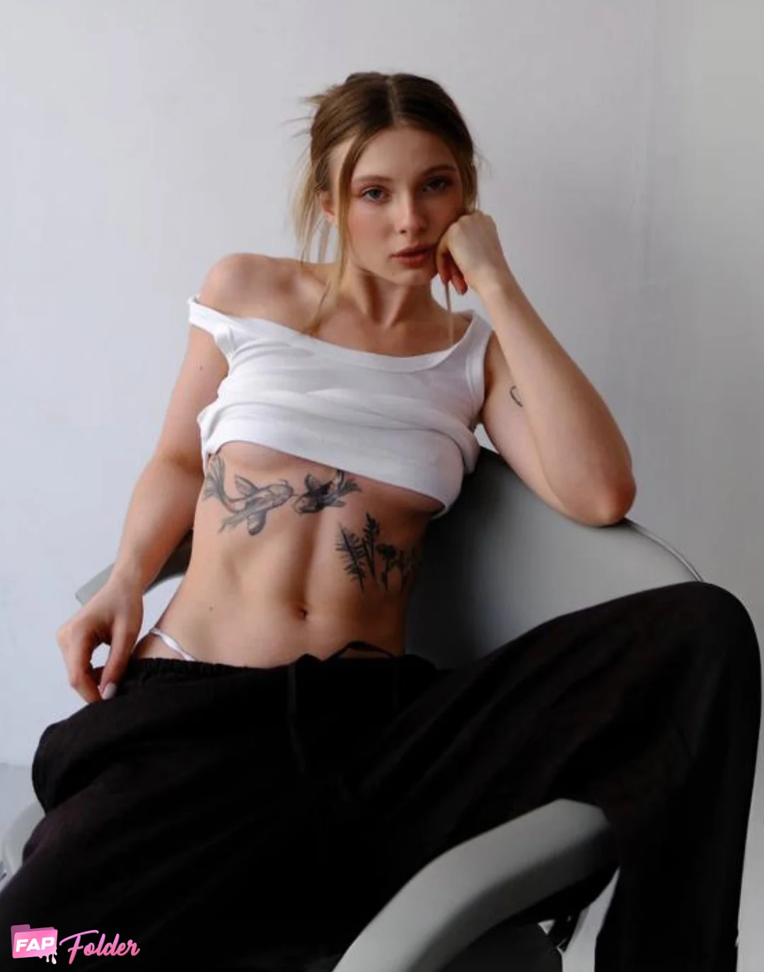 yapolusladkoye, ania.charen, sexy nude photo