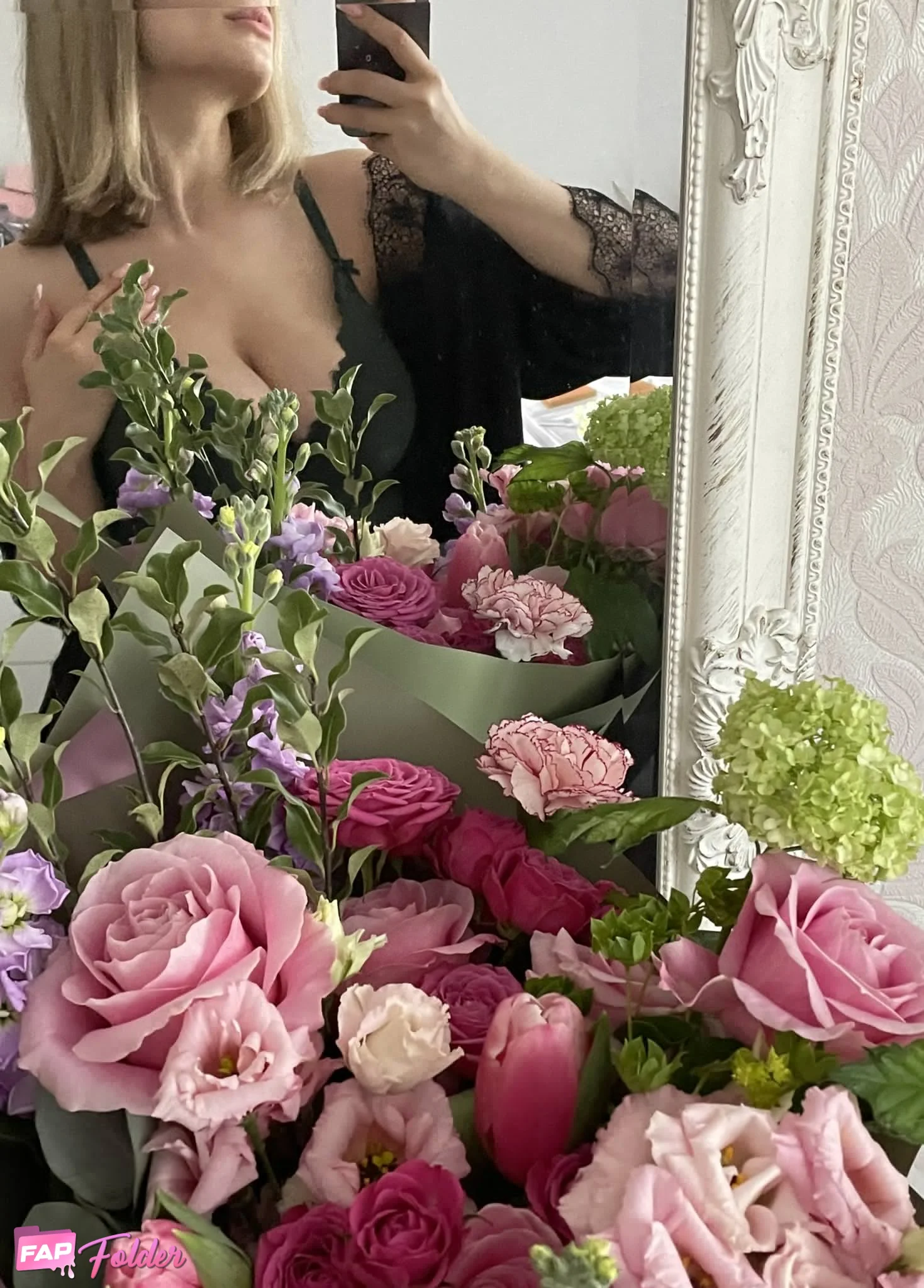 Guzynina | Даша Гузынина selfie nude photo