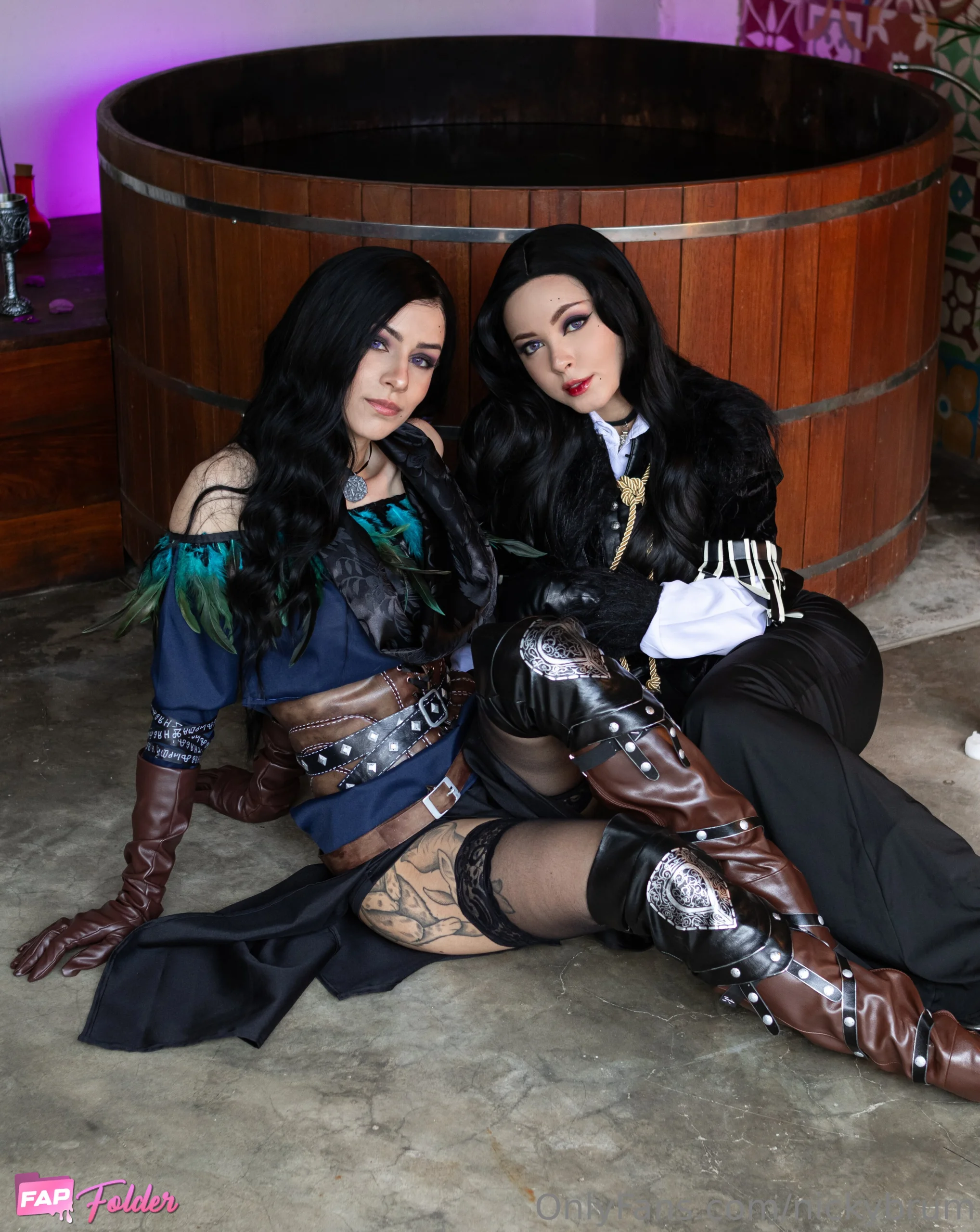 Nicky Brum cosplay sexy photo