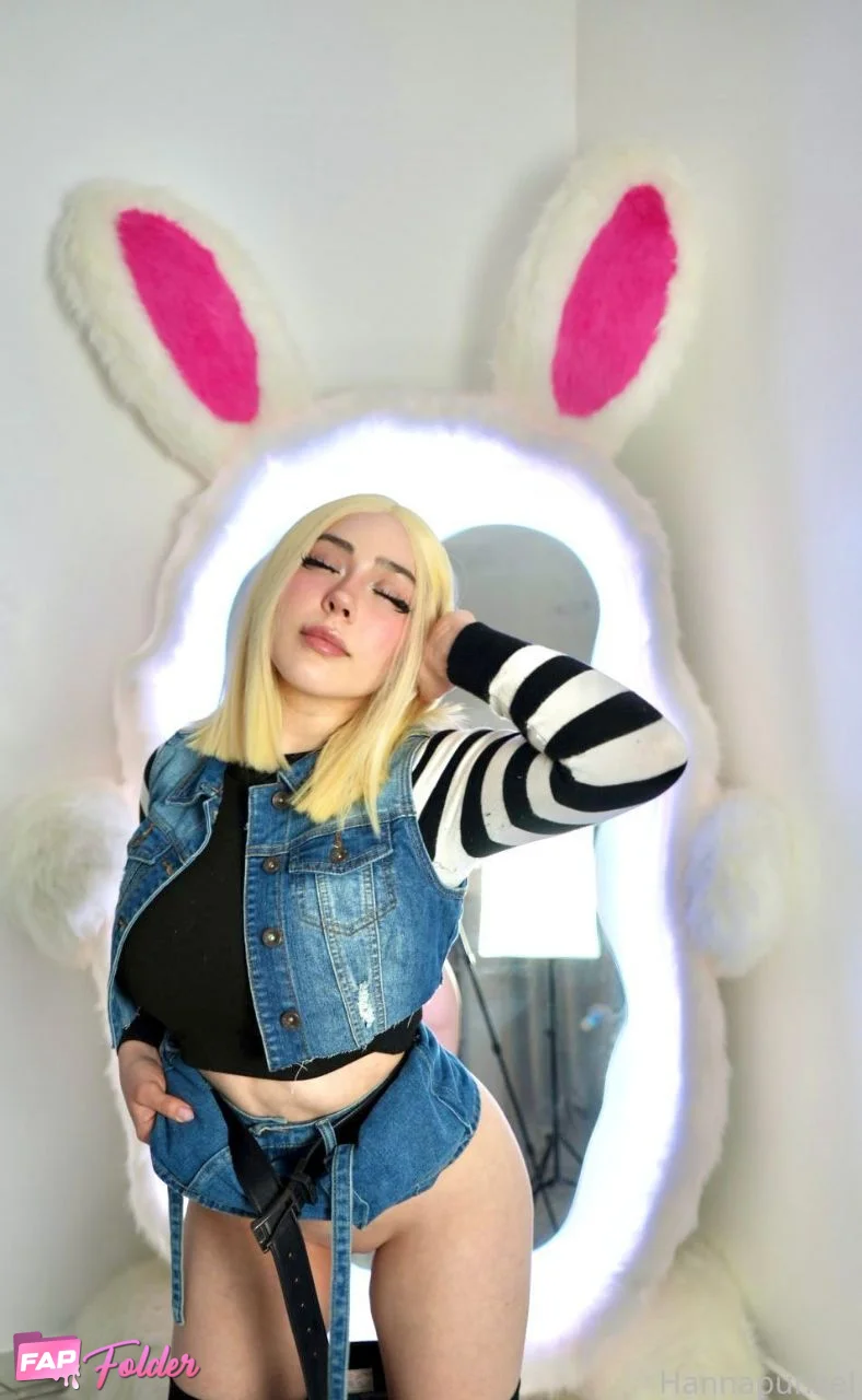 Hannapuzel sexy hot photo