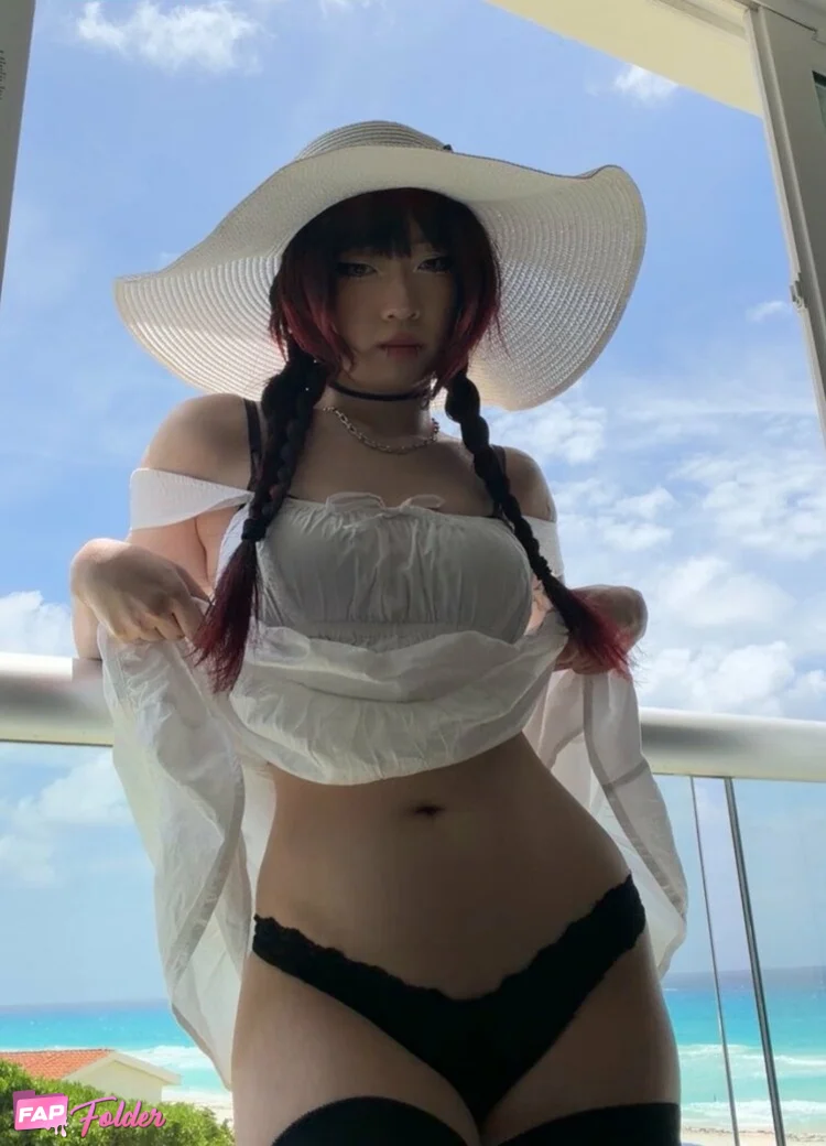 Sooyensu sexy nude photo