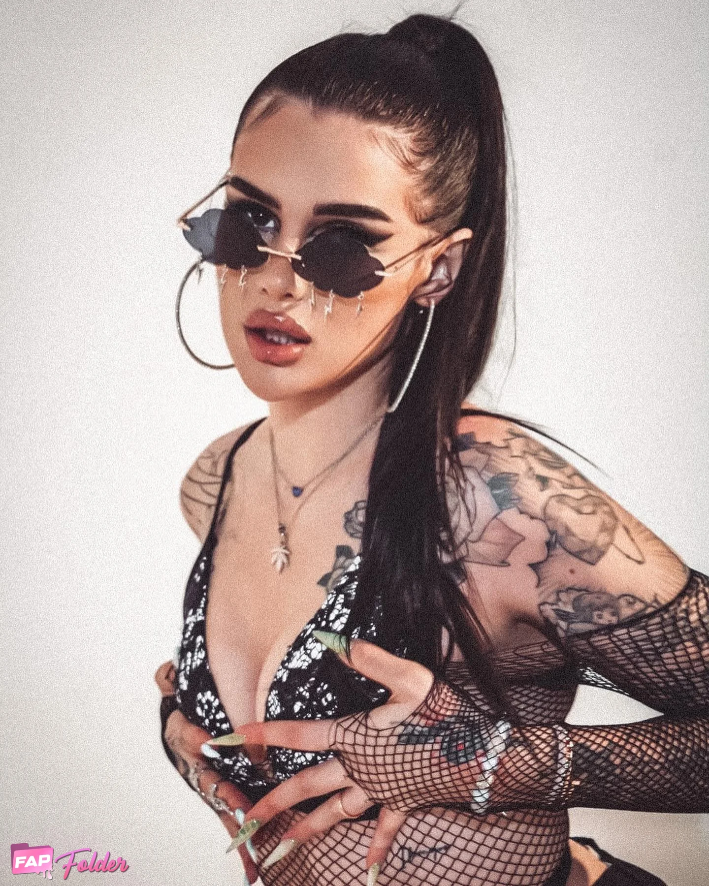Карина Аракелян️ | arrakelyaan sexy hot photo