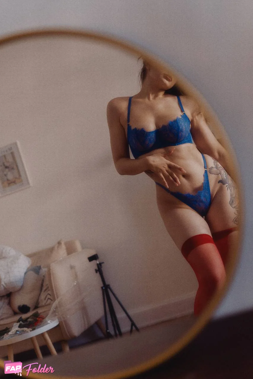 Guzynina | Даша Гузынина selfie hot photo