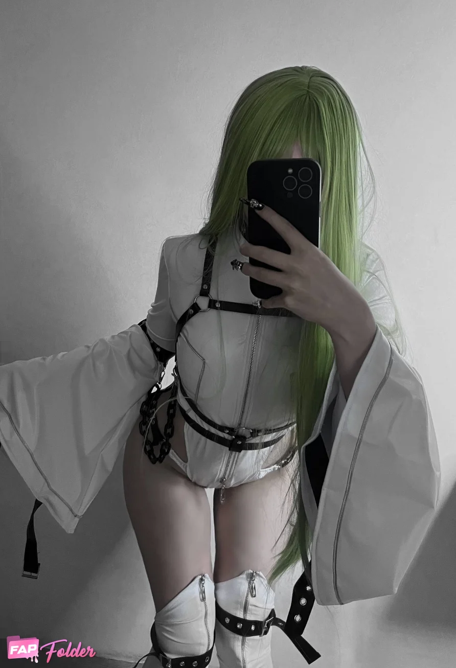 wowchuchi / moonshorty hot sexy photo