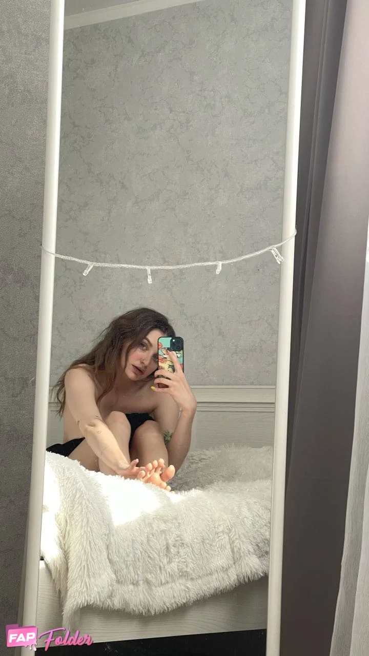 Lyasheva sexy nude photo
