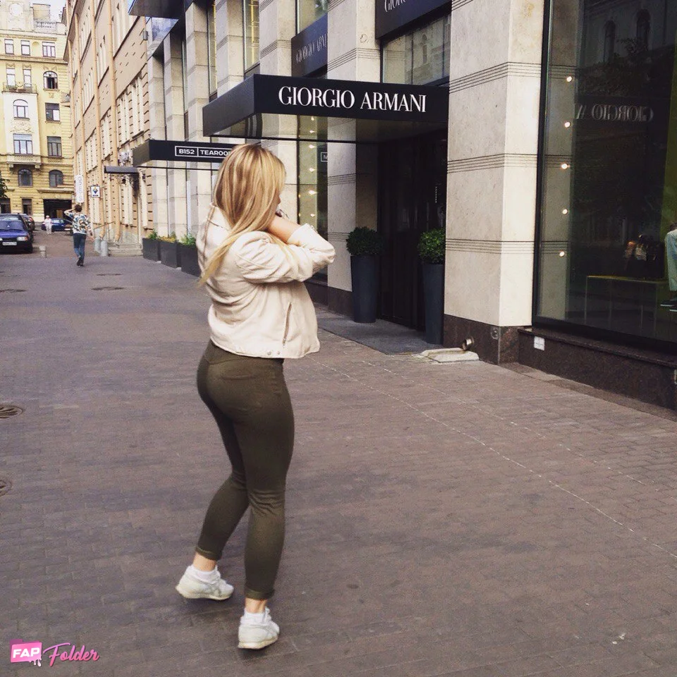 Guzynina | Даша Гузынина blonde nude photo