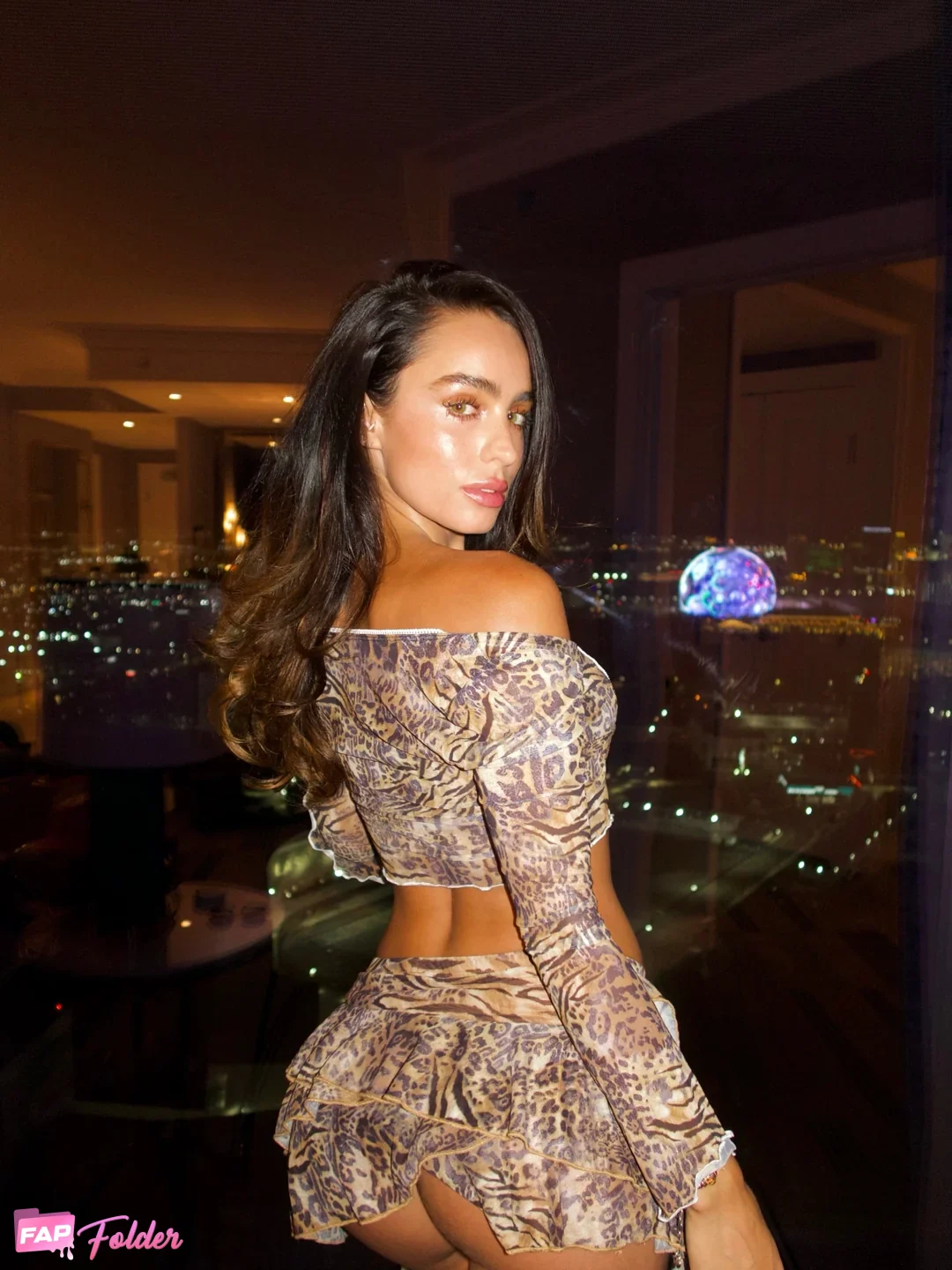 Sommer Ray hot nude photo