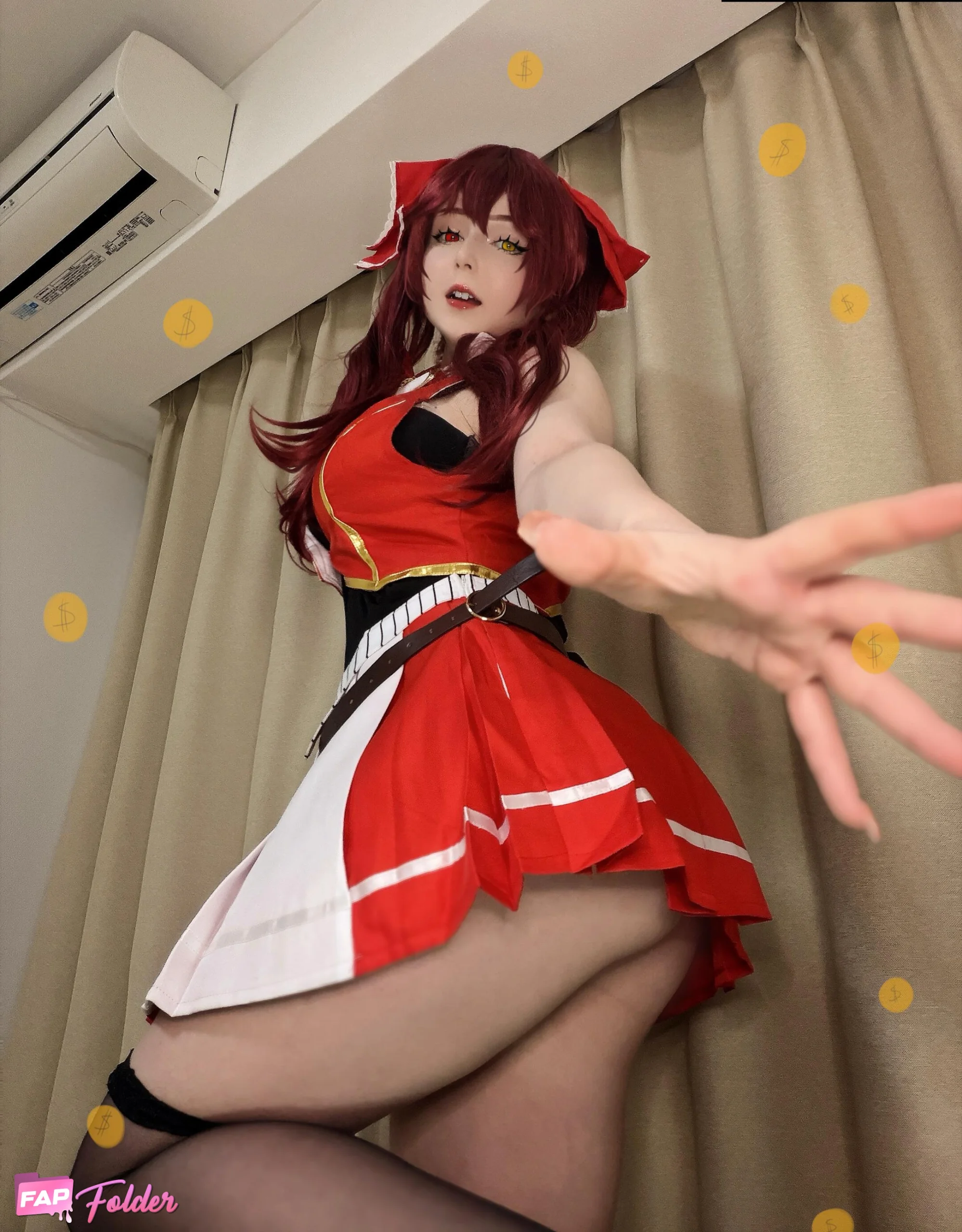 Risas_chh sexy nude photo