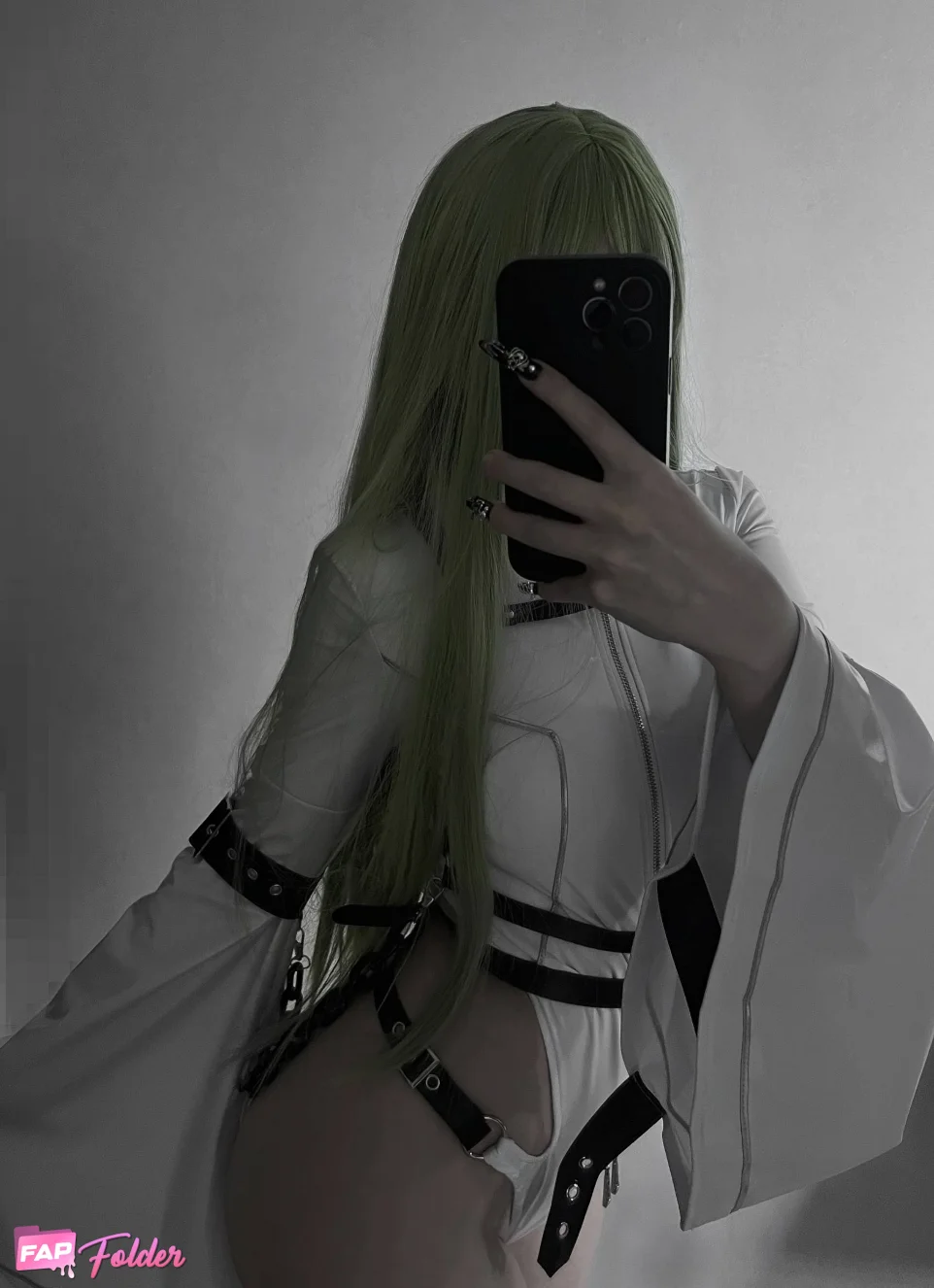 wowchuchi / moonshorty hot sexy photo