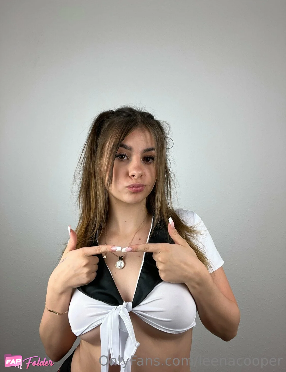 Emilia Brooks | Leenathecutest sexy hot photo