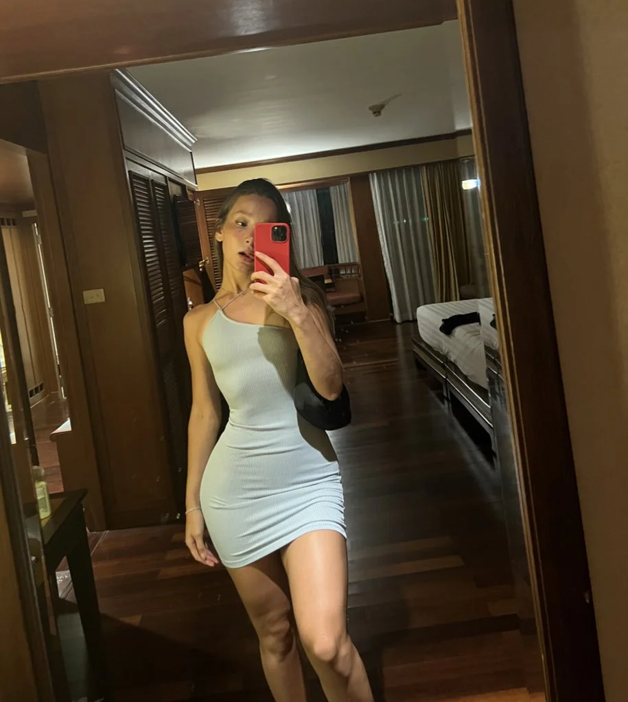 Ellie Leen | ellieleen1 | itsnoteliieleen onlyfans video thumbnail