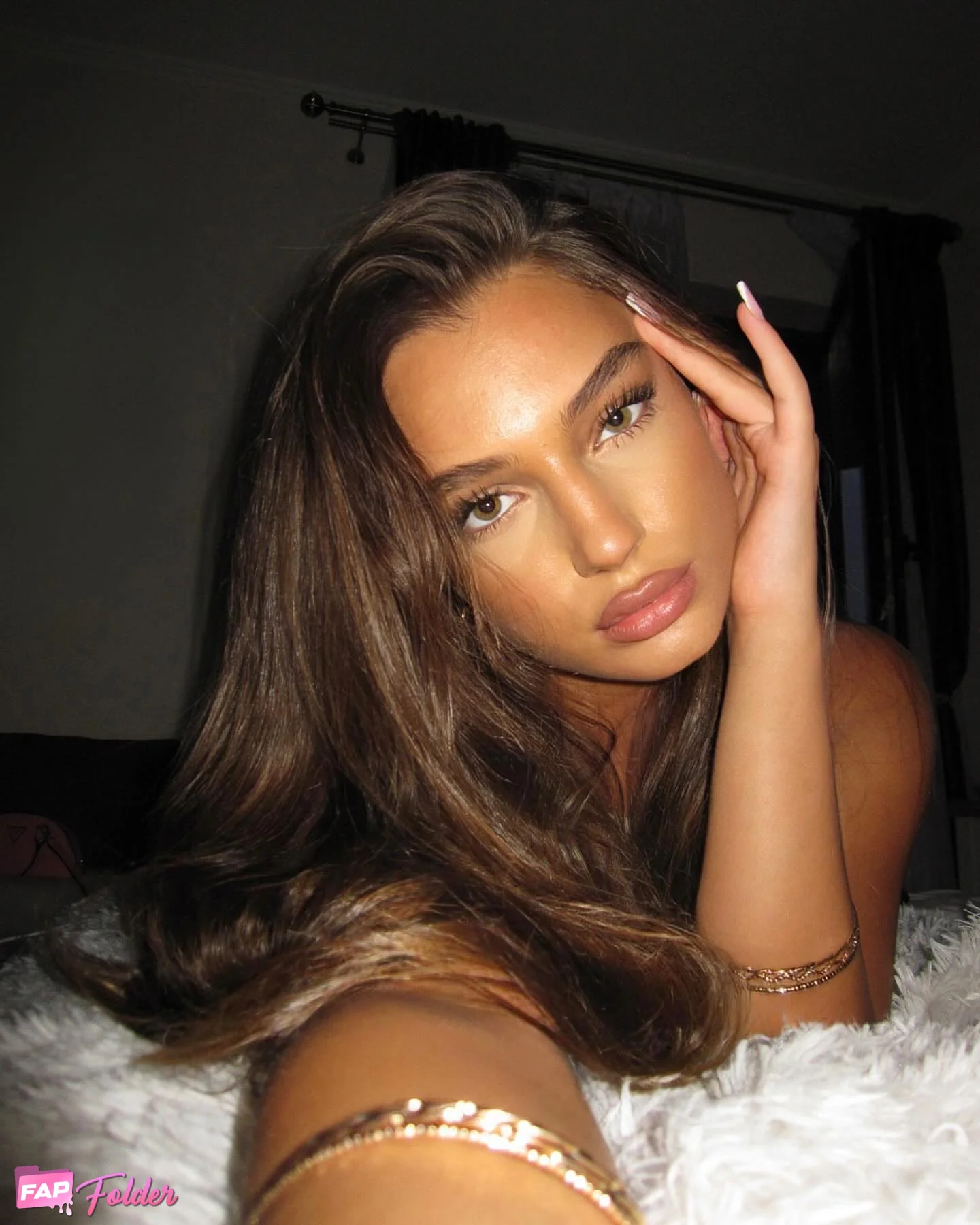 Karla Cristea sexy hot photo