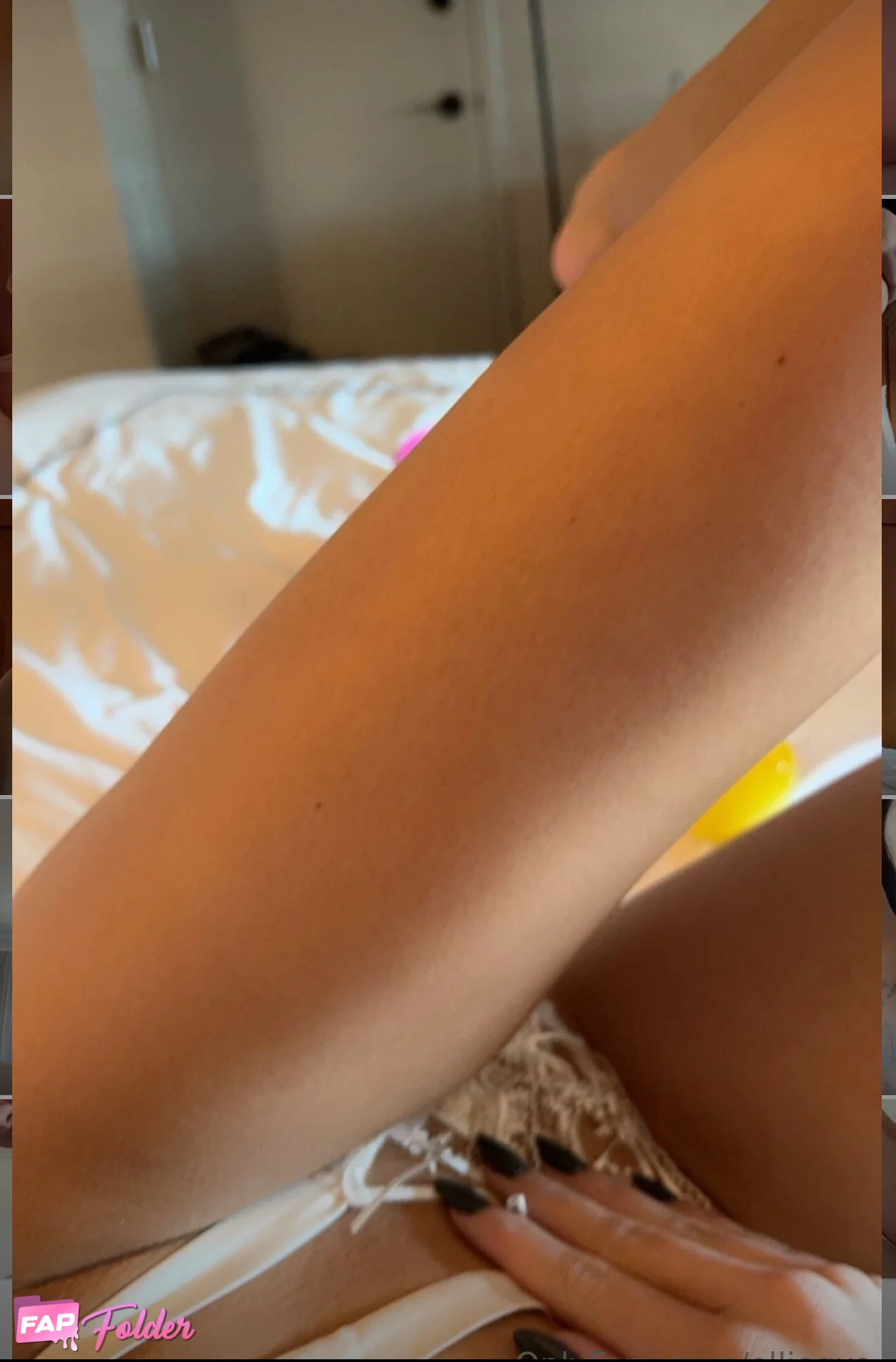 Elliegxo sexy hot photo
