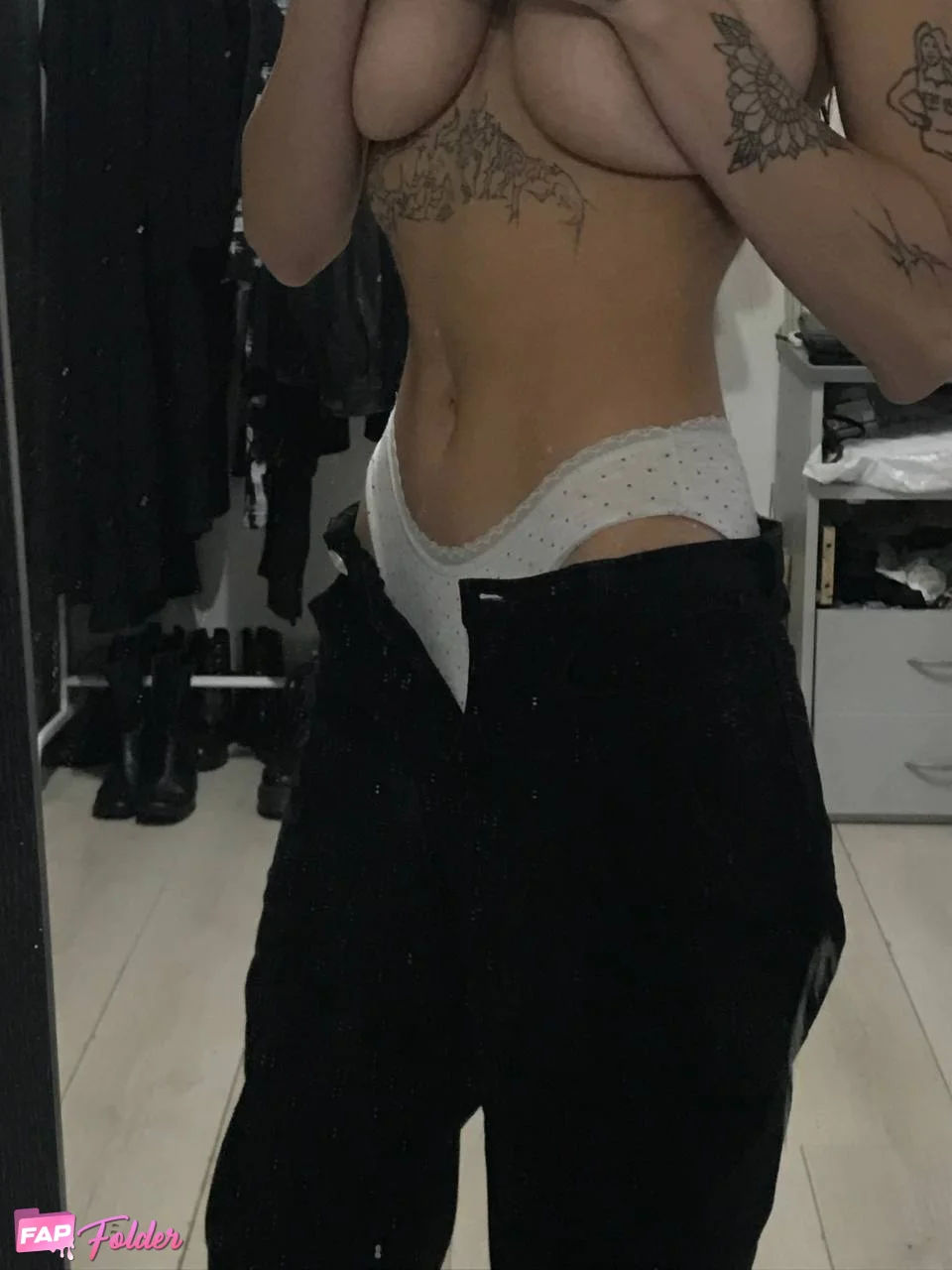 Killuve | stilllhorny sexy hot photo