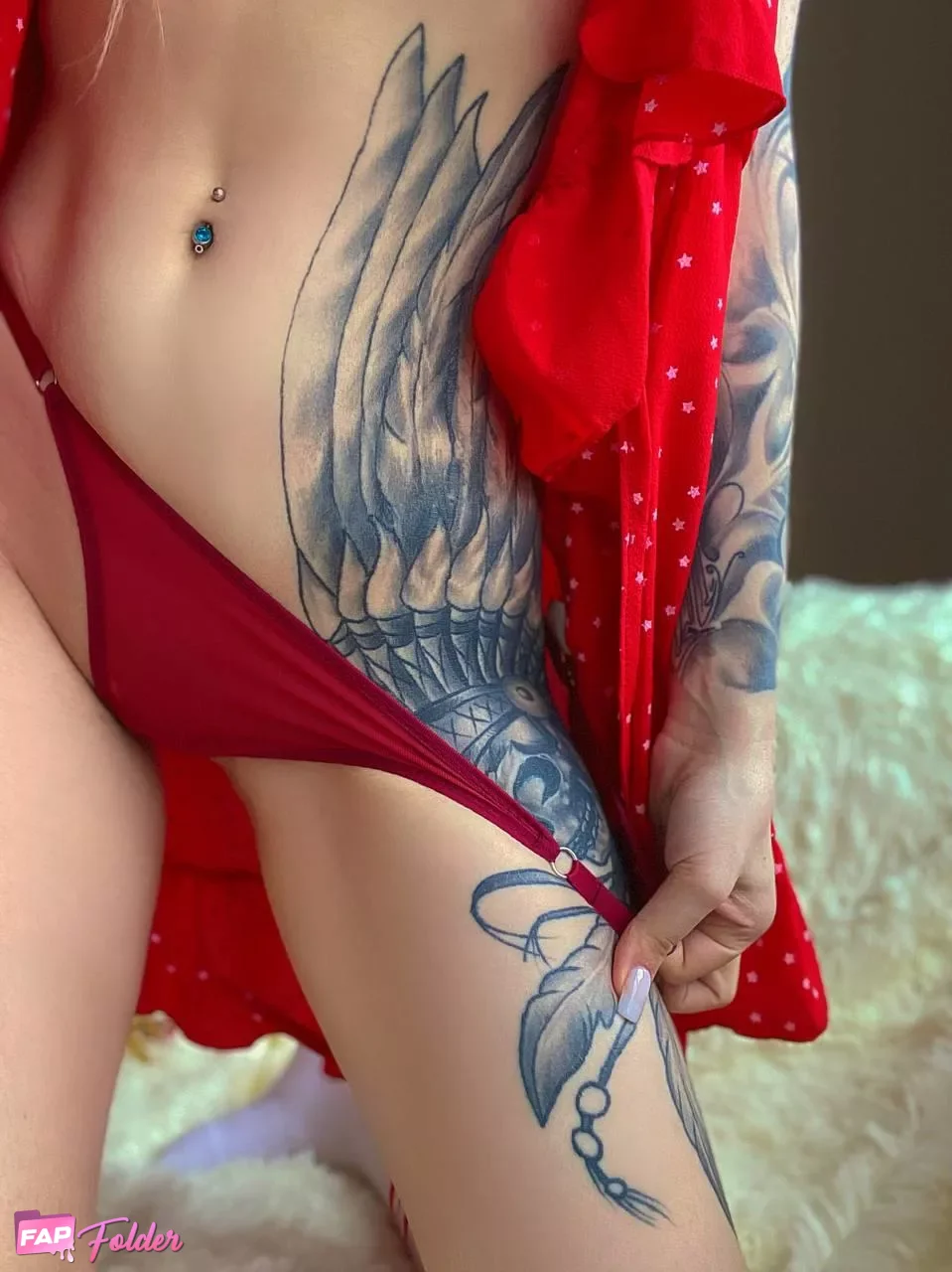Kira braun sexy hot photo
