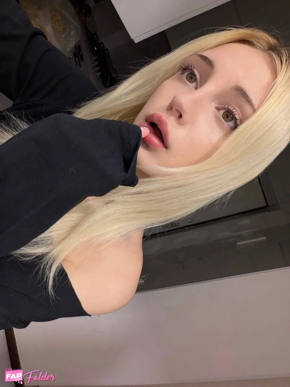 simenkko sexy hot photo
