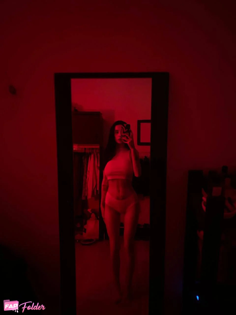 Killuve | stilllhorny sexy nude photo