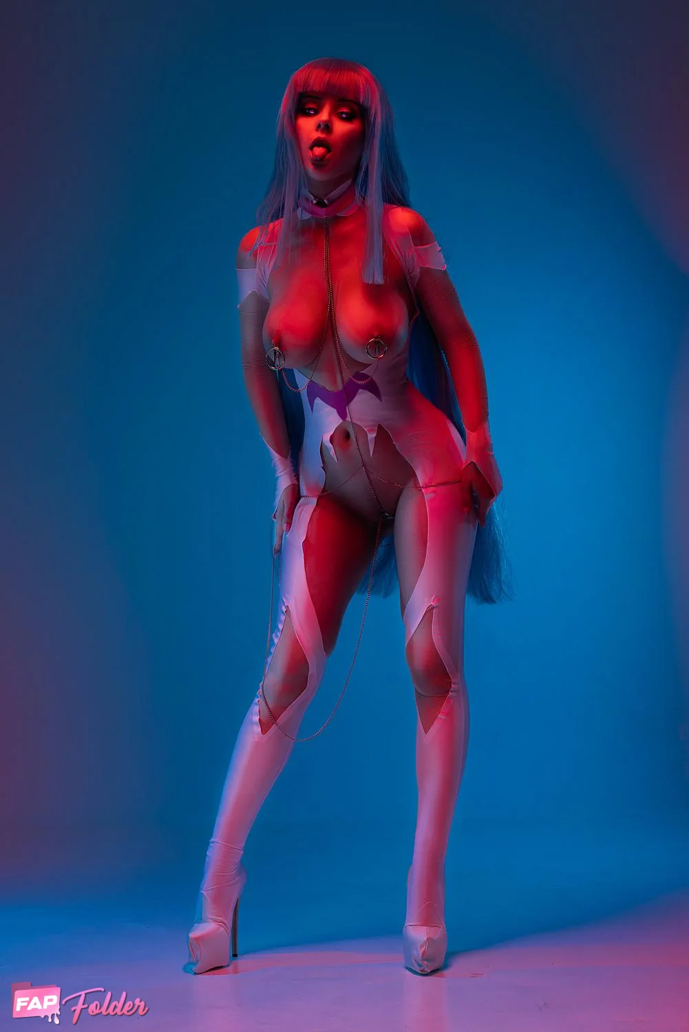 Helly Valentine | Disharmonica hot sexy photo