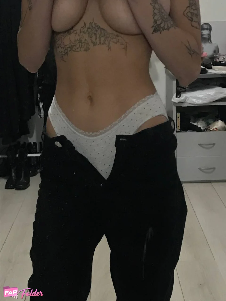 Killuve | stilllhorny sexy hot photo