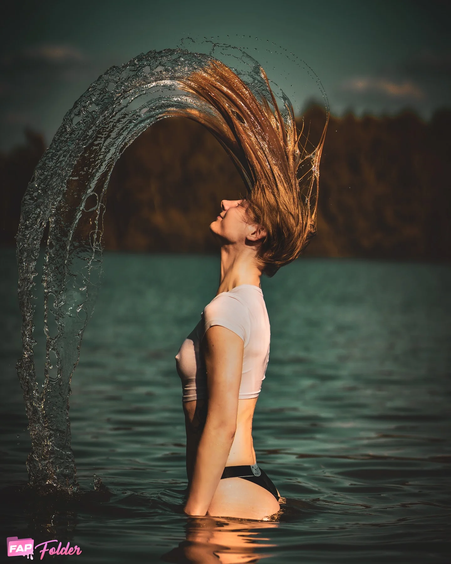 JoJo hot nude photo