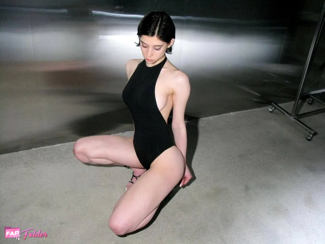 ale_kost sexy hot photo