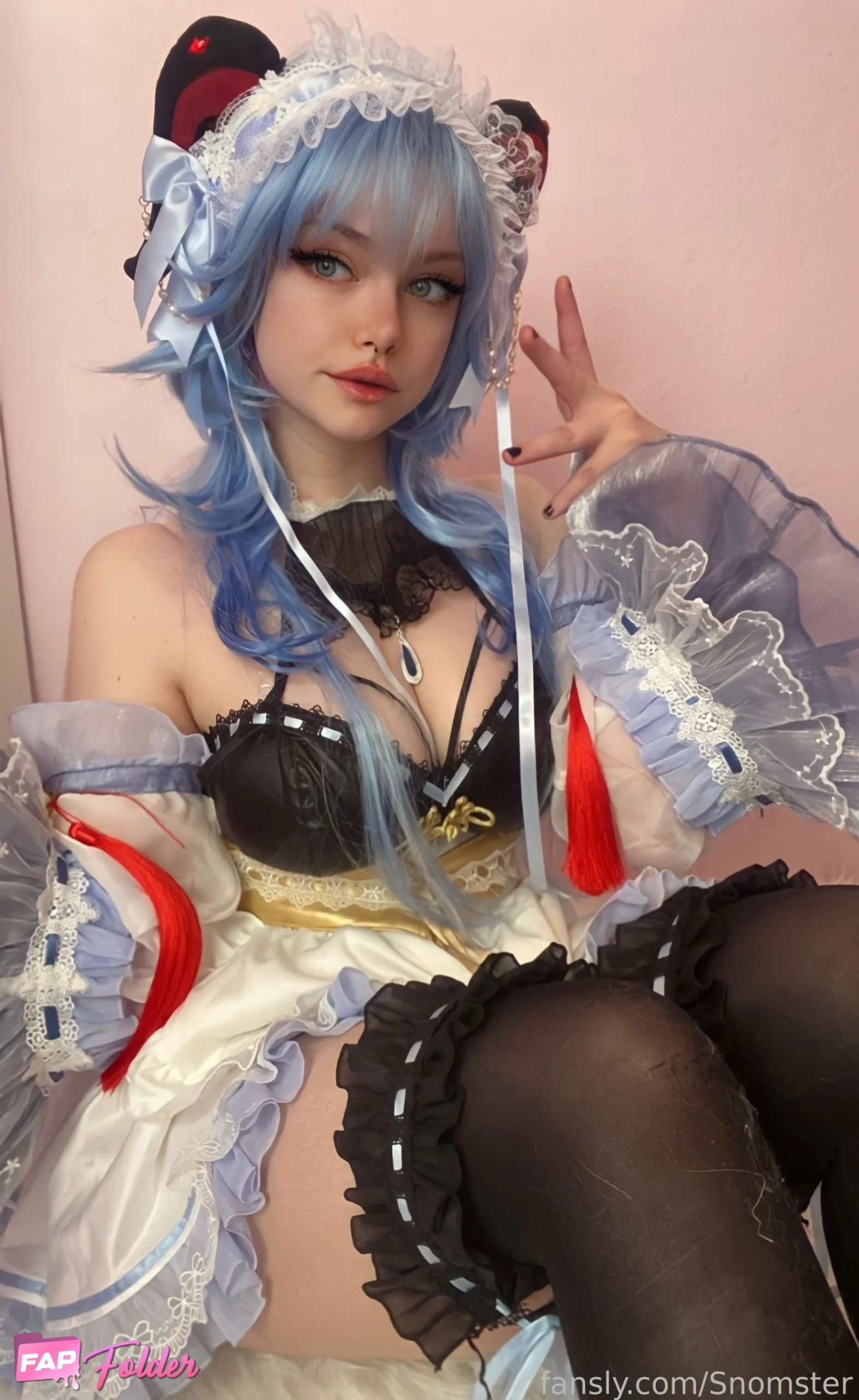 Snomster | Sophie Snomster | Sophie Marie sexy hot photo