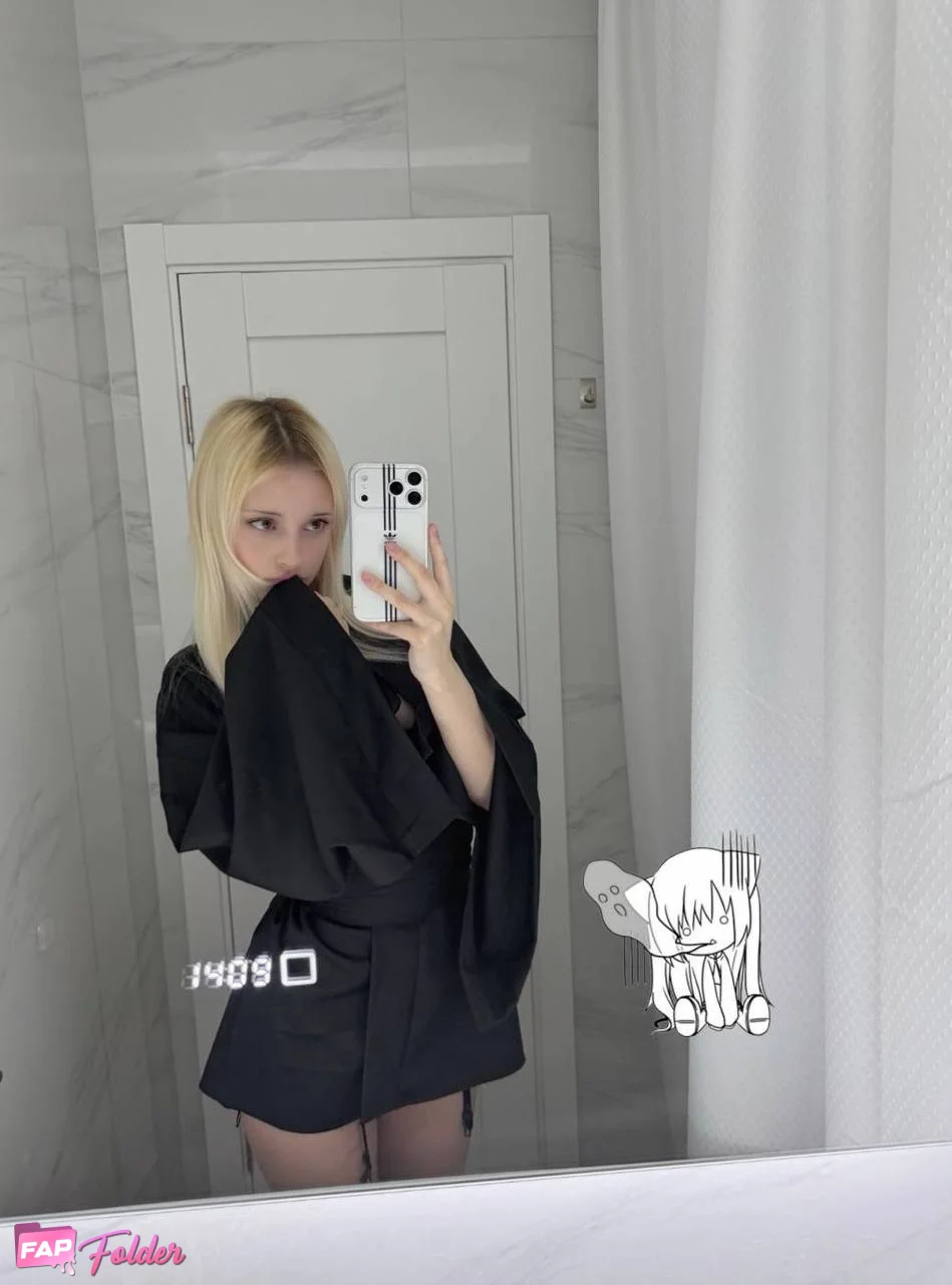 simenkko sexy hot photo