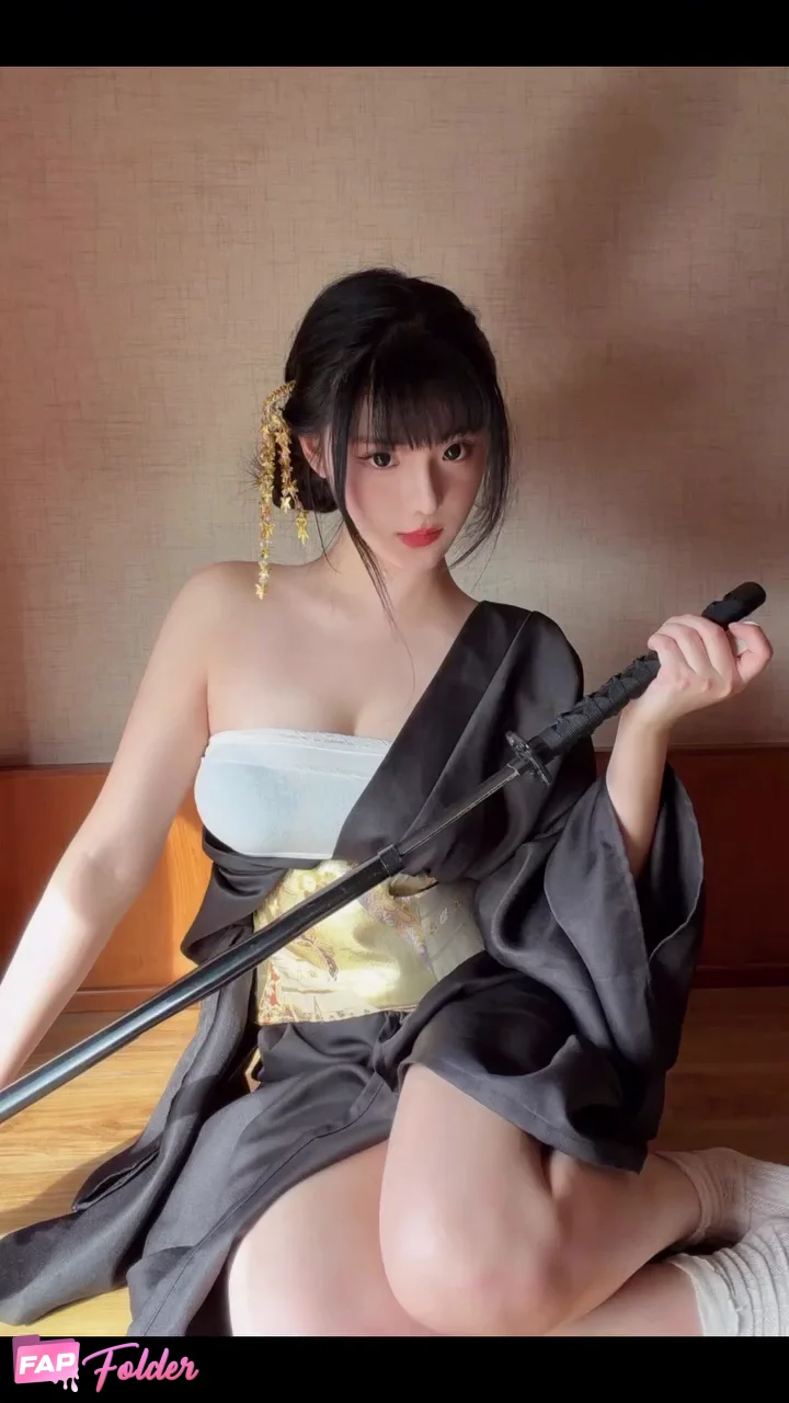 Xiianger hot nude photo