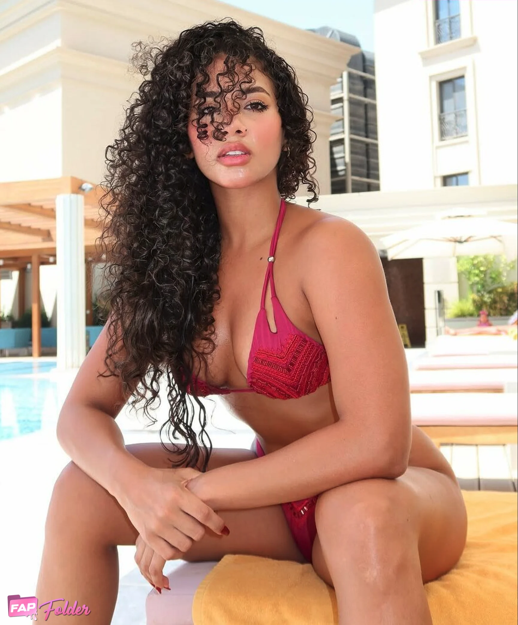 Gabriela Chiquin hot nude photo