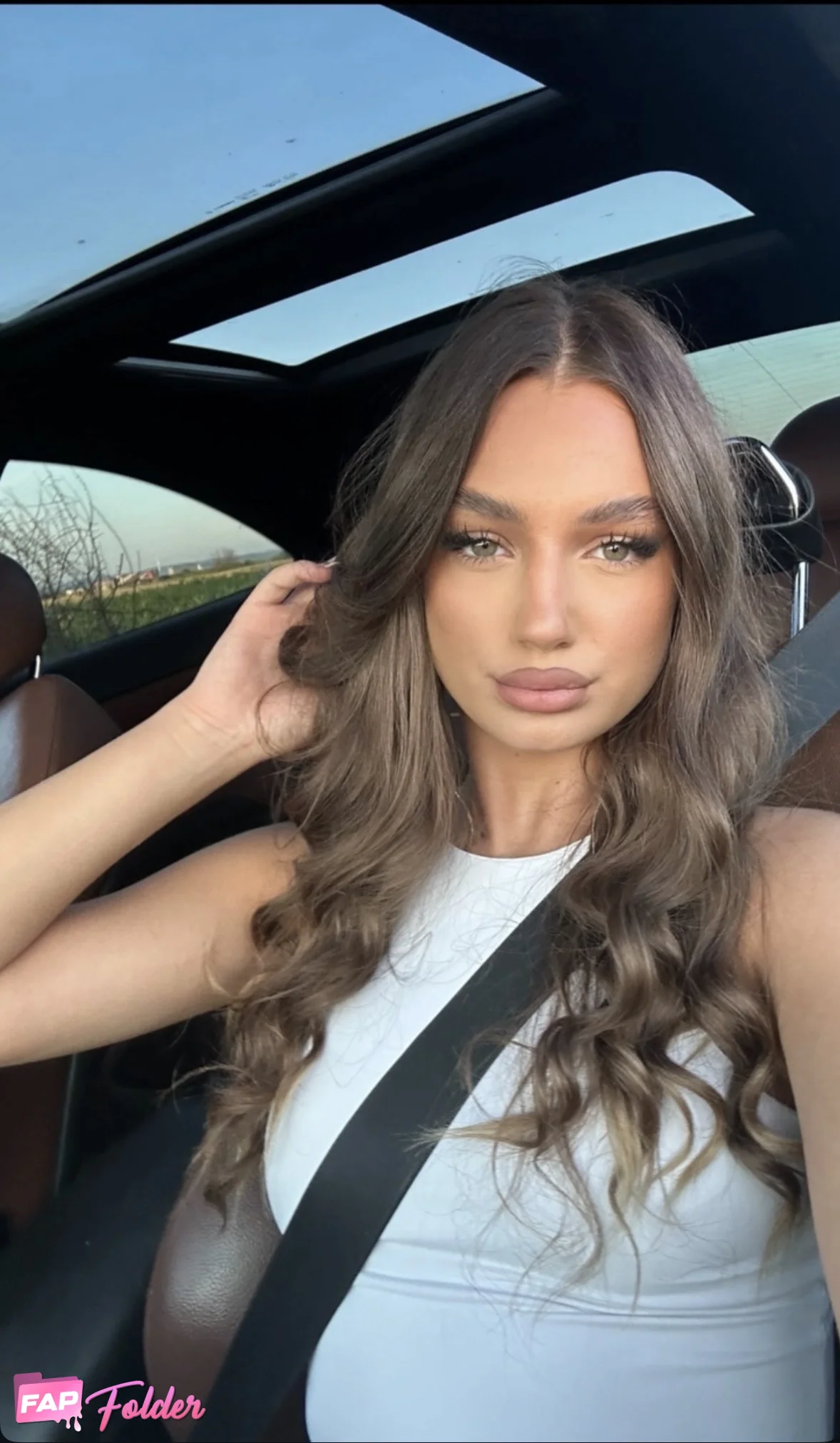 Karla Cristea sexy hot photo
