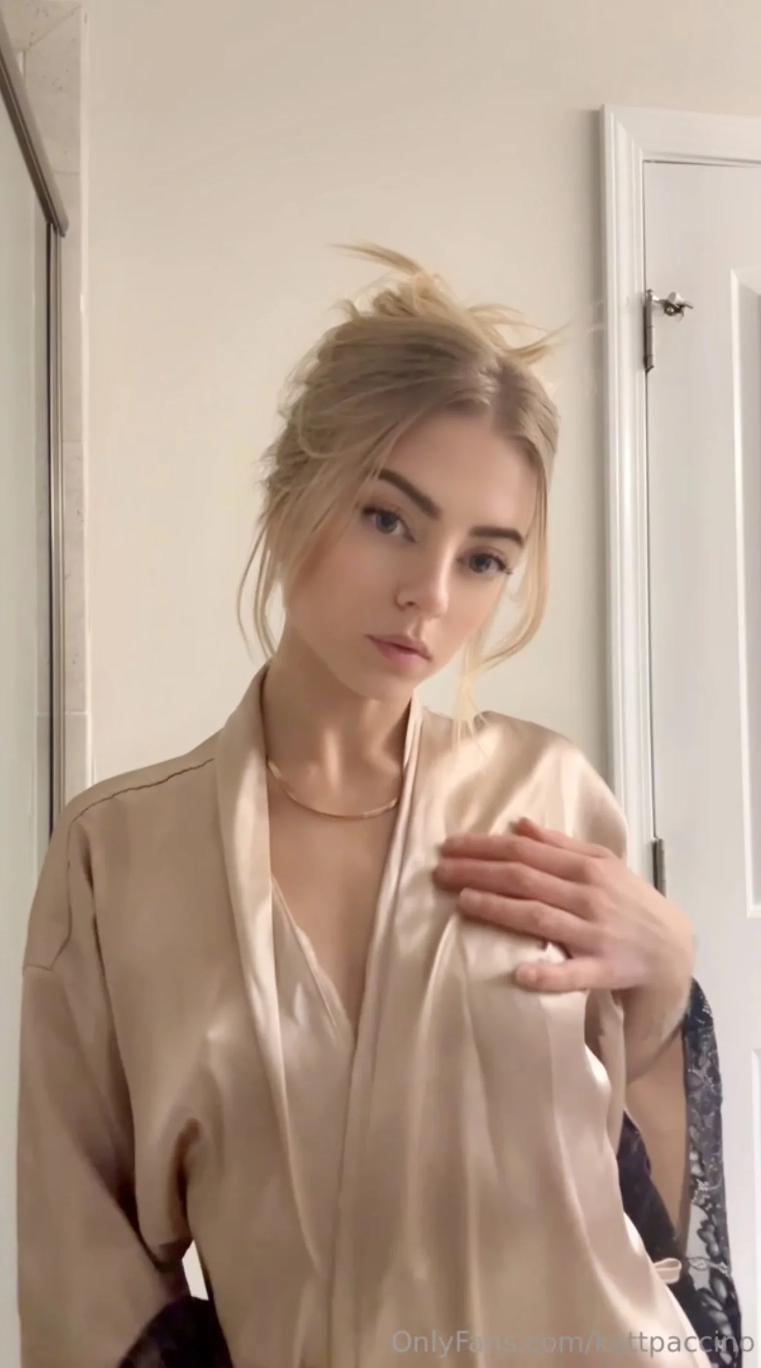 kattpaccino / stepsiskat onlyfans video thumbnail