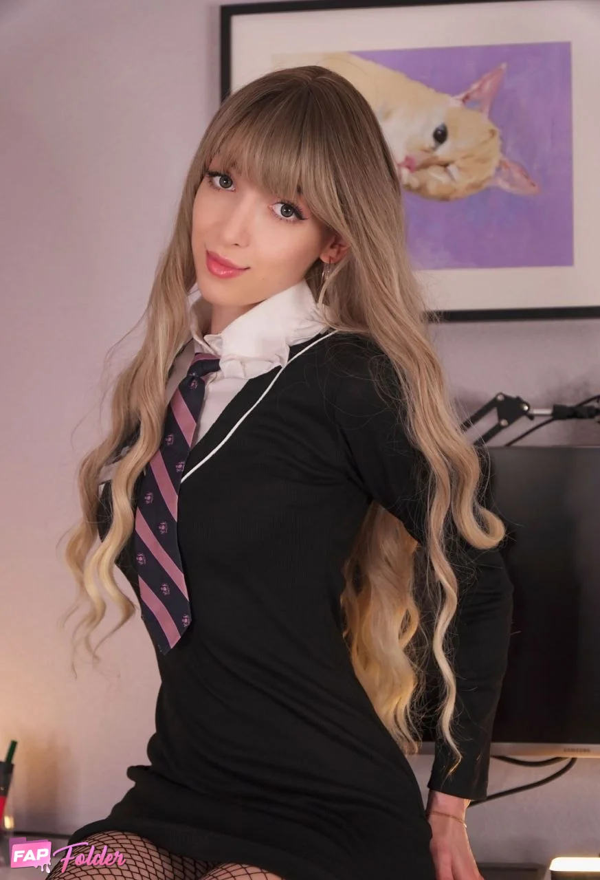 AIWA | yoursexylady18 | aiwa_only | TrueGspot sexy nude photo