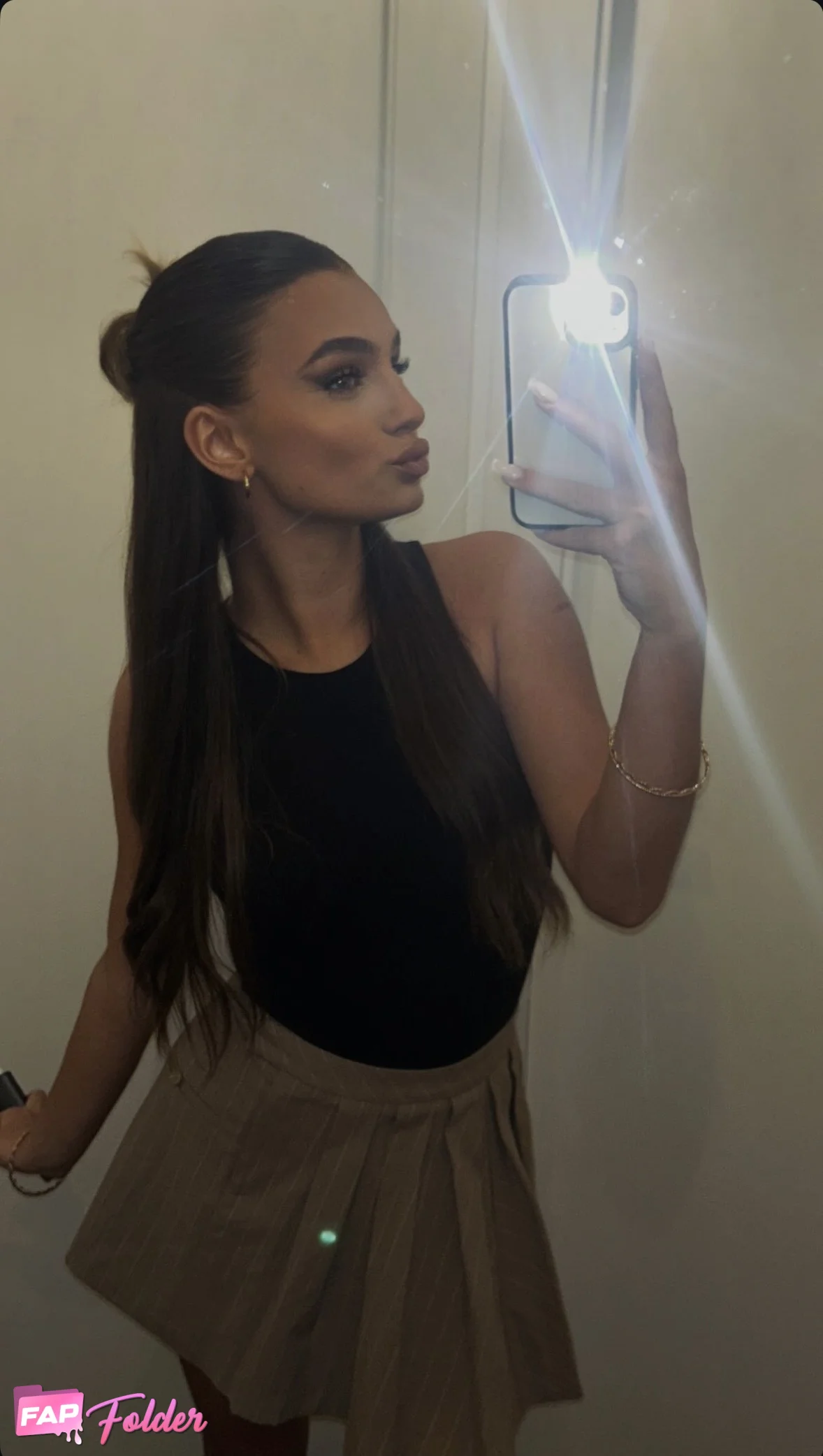 Karla Cristea sexy hot photo