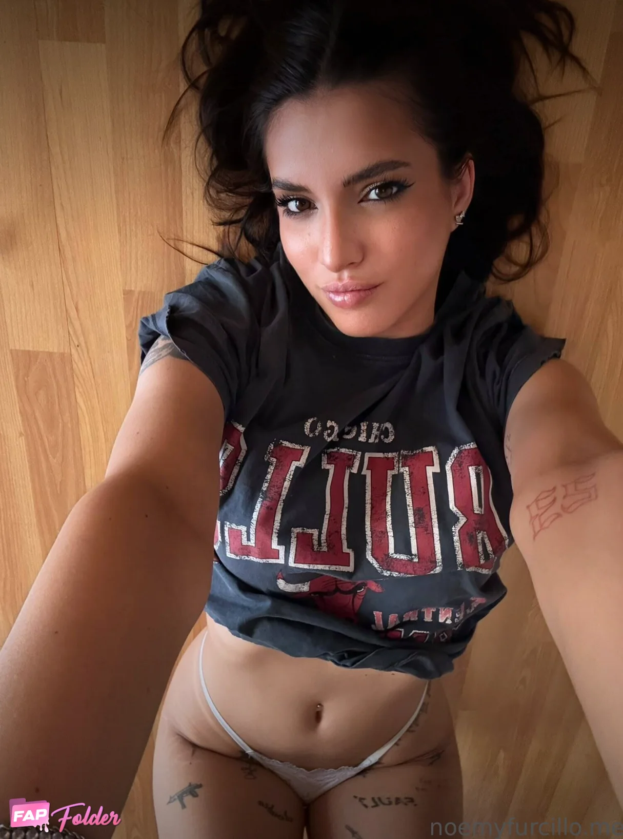 Noemy Furcillo hot nude photo